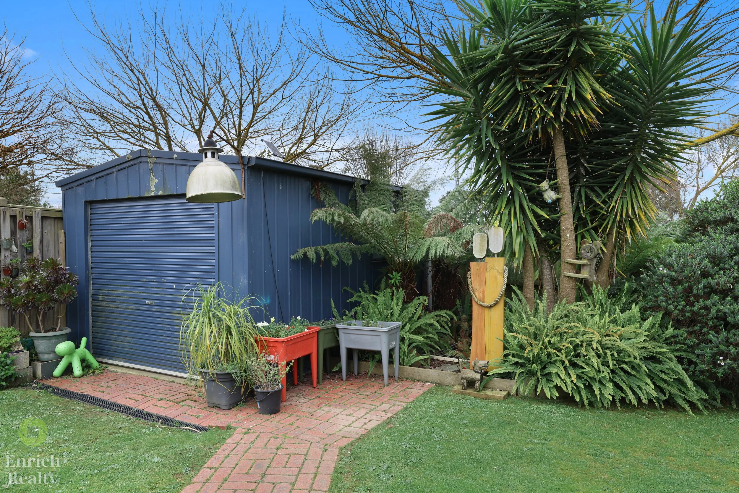 16PoplarClose26WM.jpg