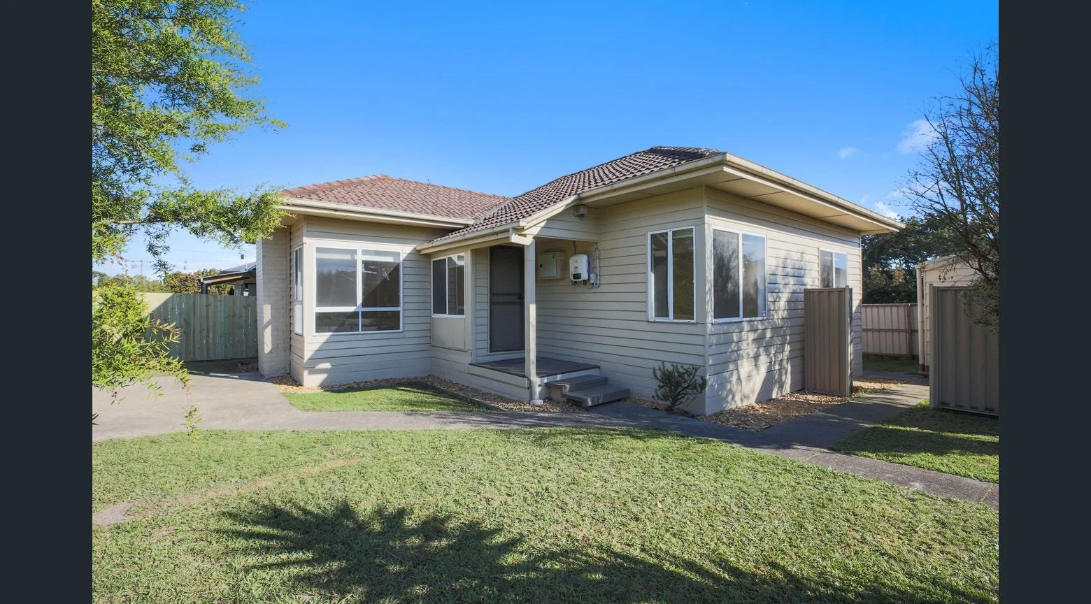 20 Service Road, Moe - 1.jpg