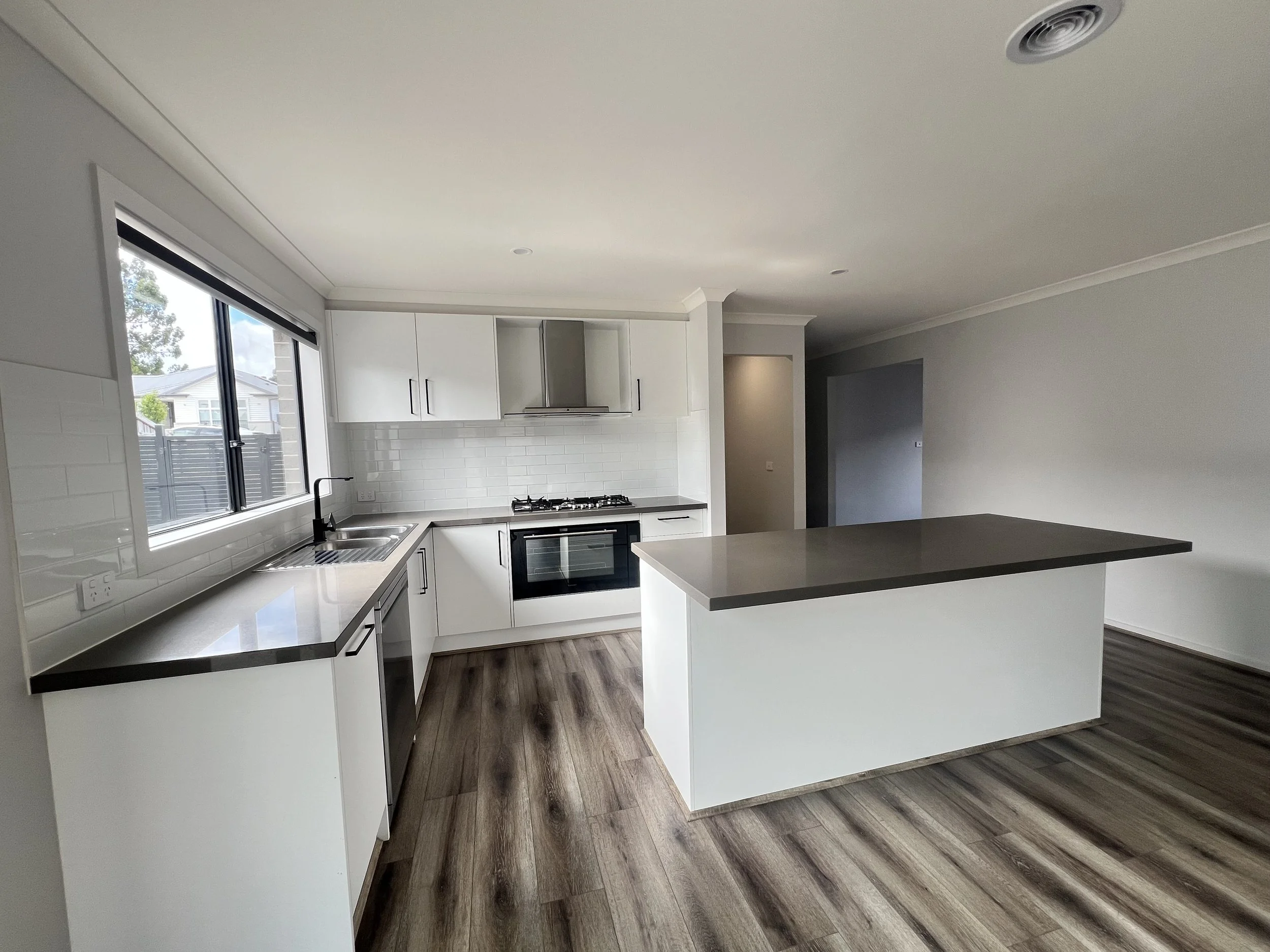 30 Diamond Street, Drouin - 5.jpeg