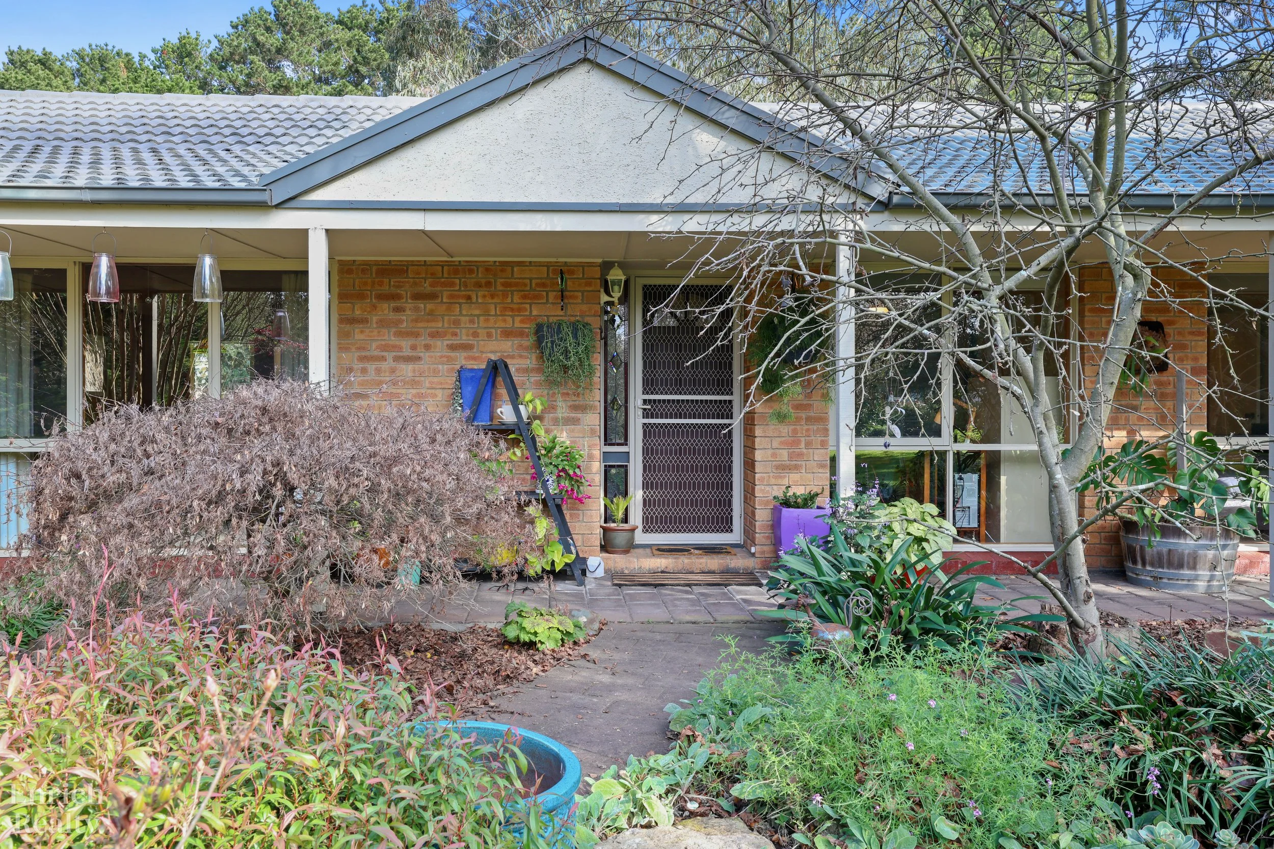 18JoyceCourt28WM.jpg