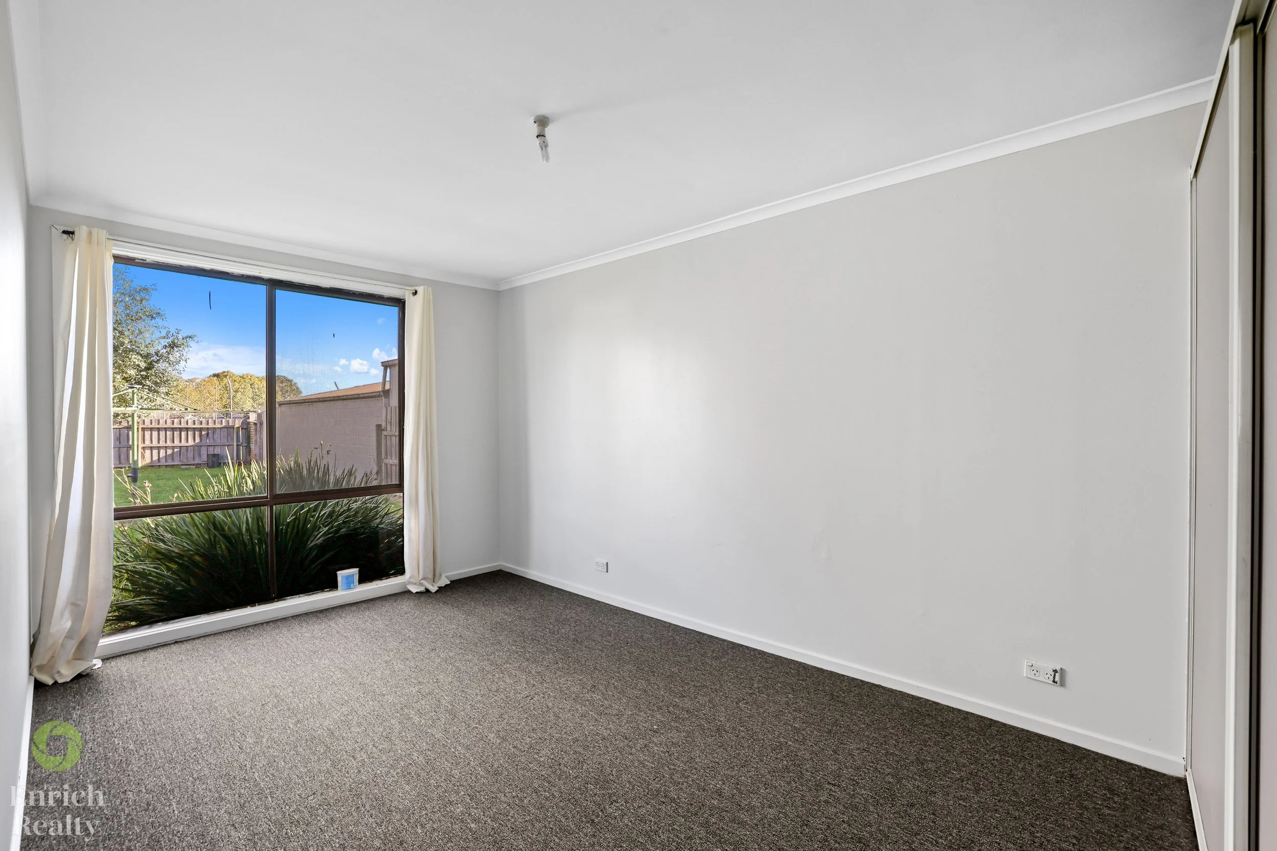 240OldSaleRoad18WM.jpg
