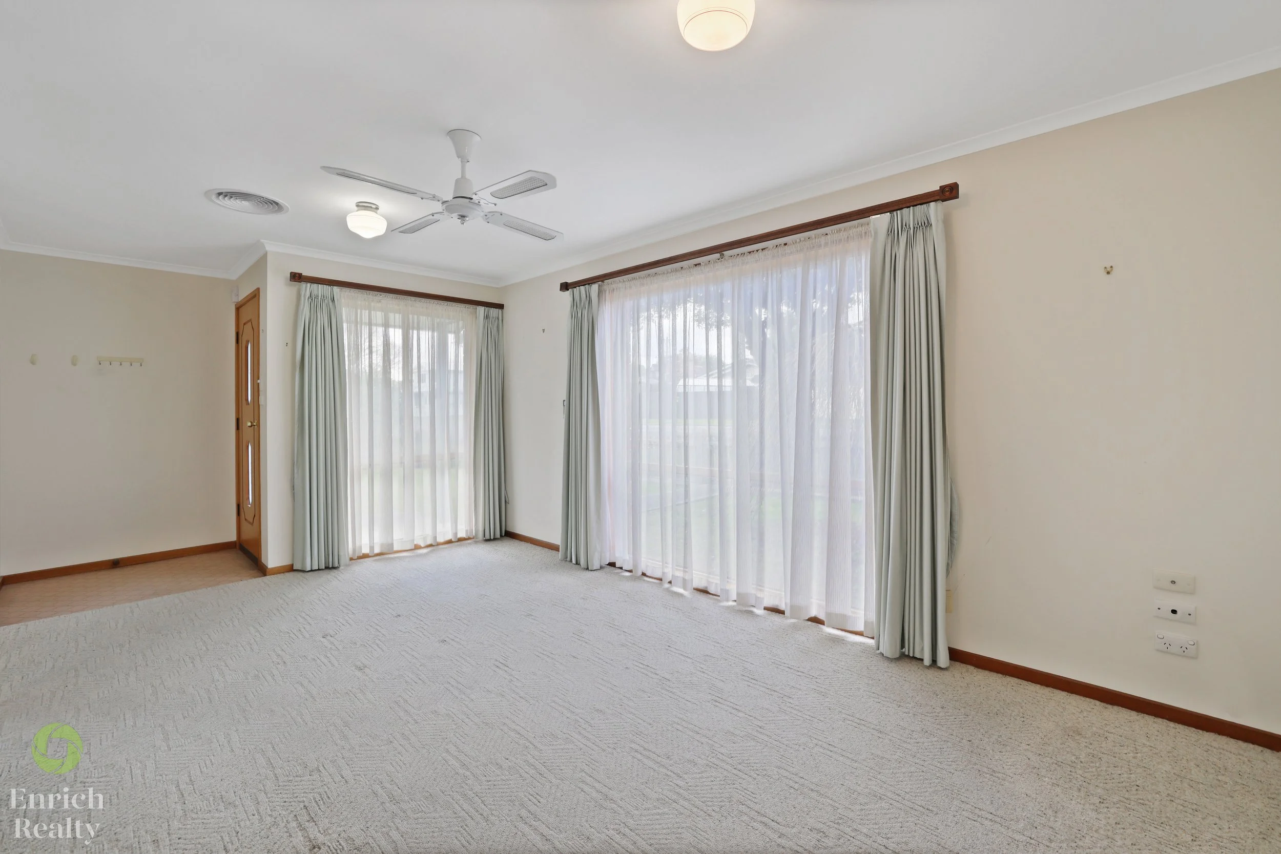 177MonashRoad09WM.jpg