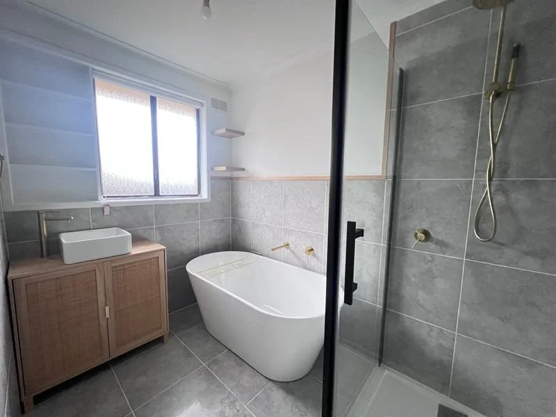 13 Abbott Street, Moe - 10.jpg