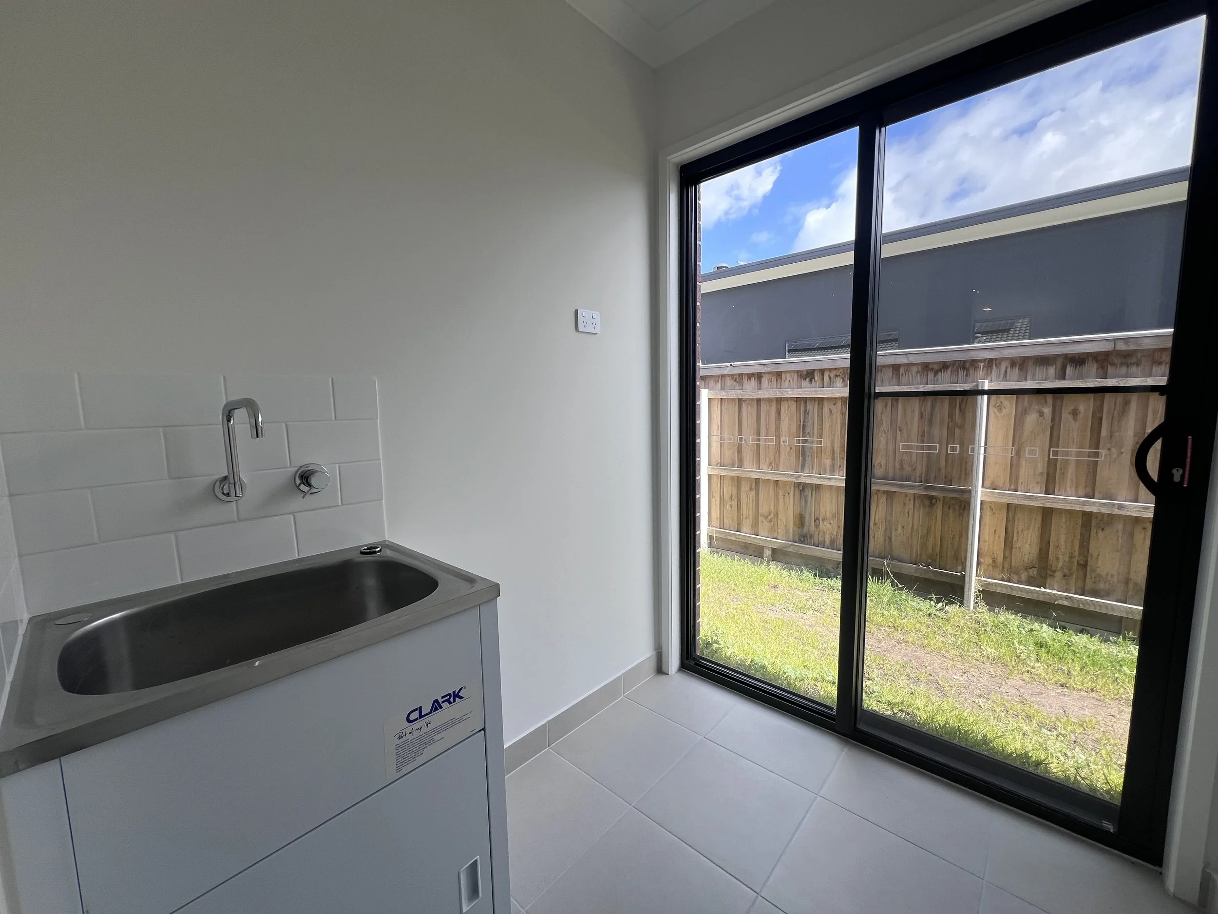 13 Jack Brawn Avenue, Churchill - 14.jpg
