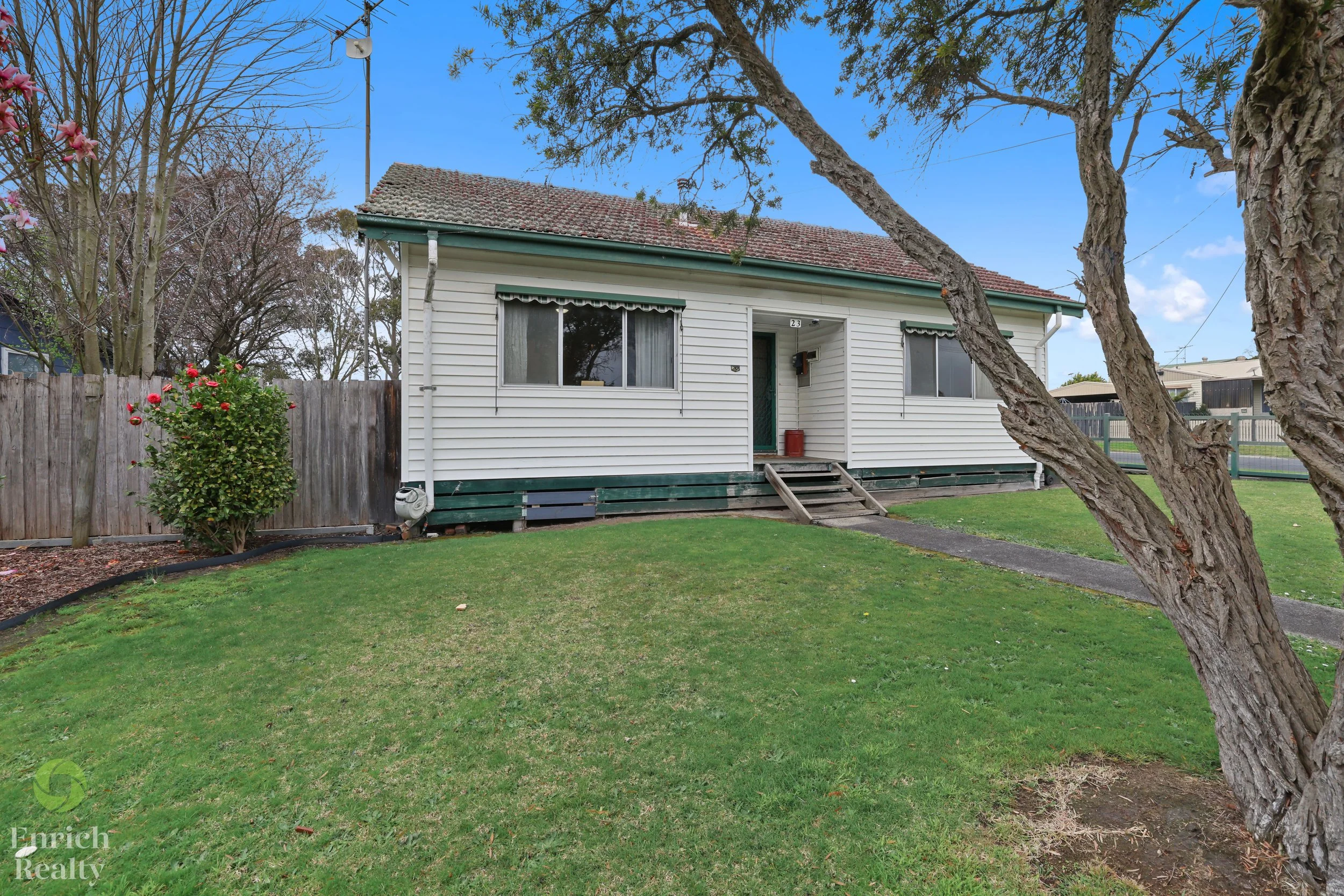 23NewarkAvenue16WM.jpg