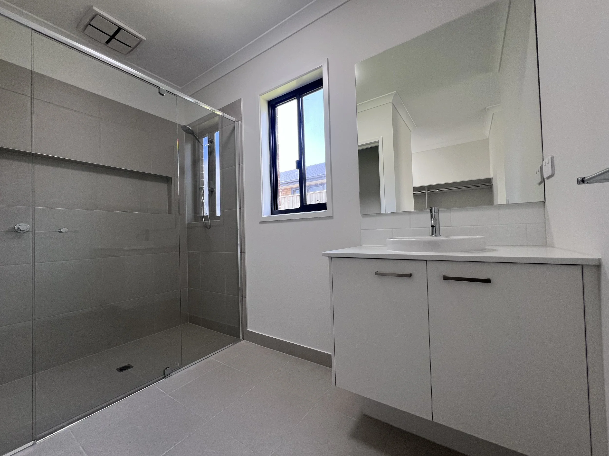 13 Jack Brawn Avenue, Churchill - 12.jpg
