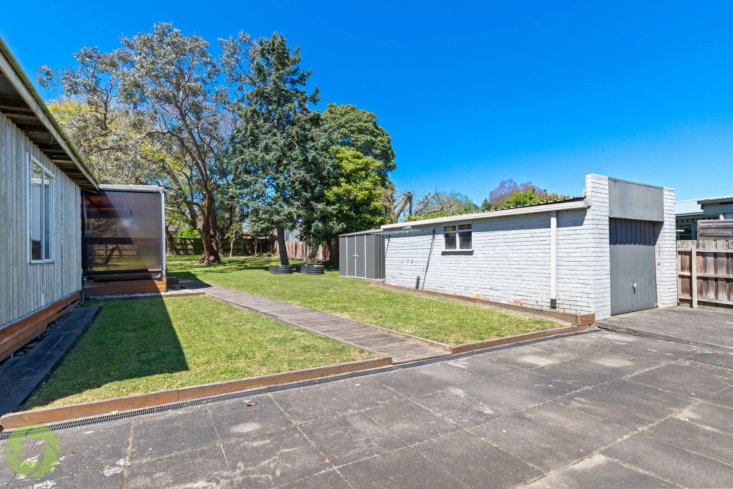 70ChamberlainRoad23WM.jpg