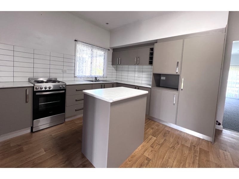 9 Scott Avenue, Moe - 5.jpg