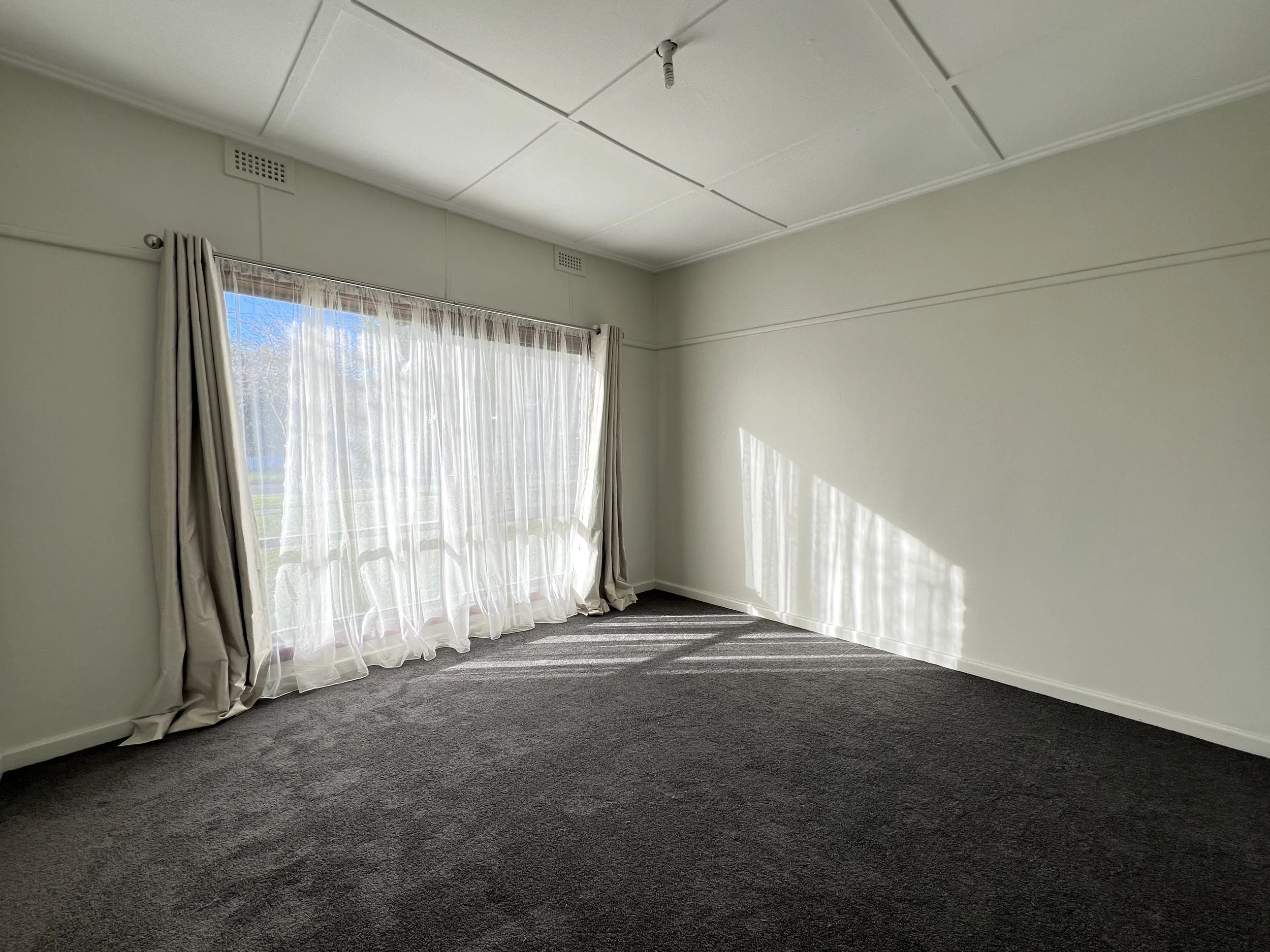 8 Kingsford Street, Moe - 10.jpeg