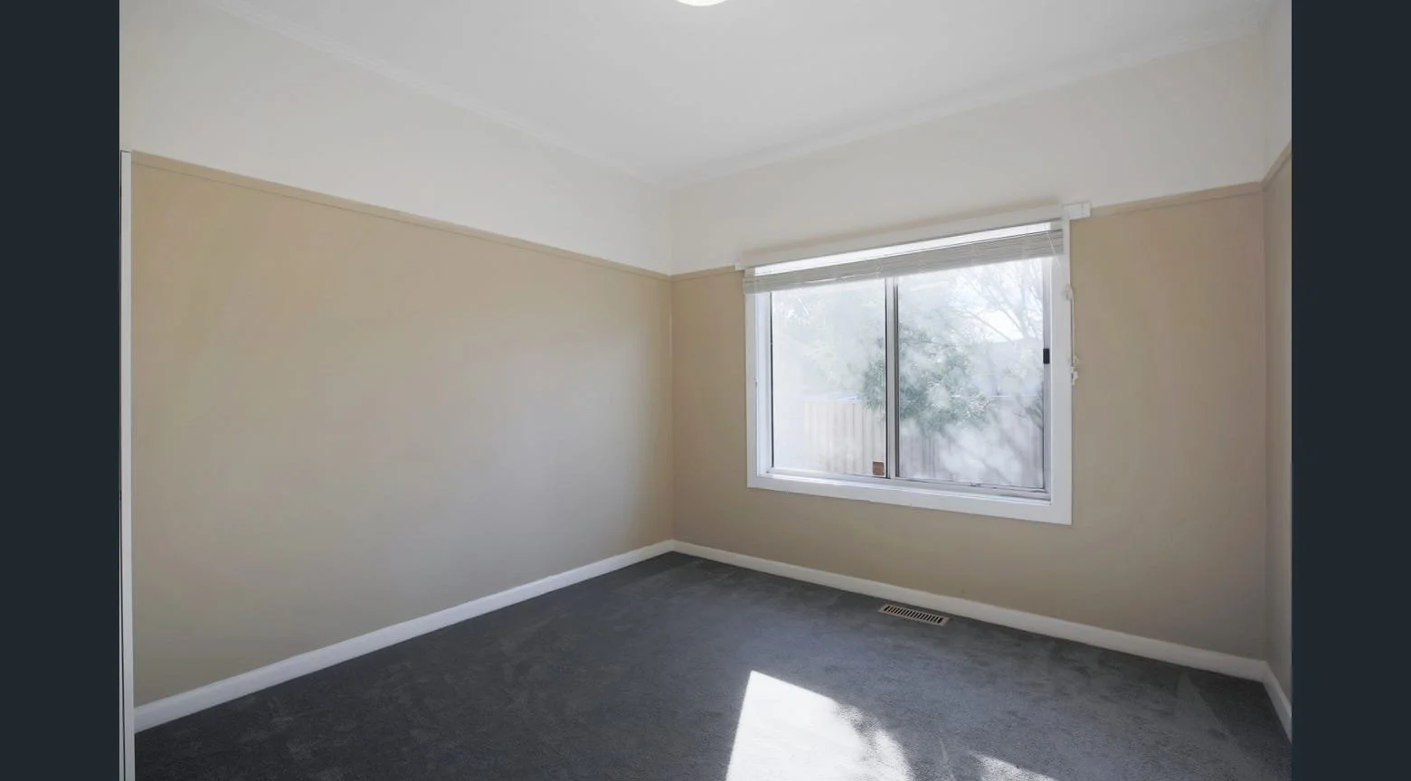 20 Service Road, Moe - 9.jpg