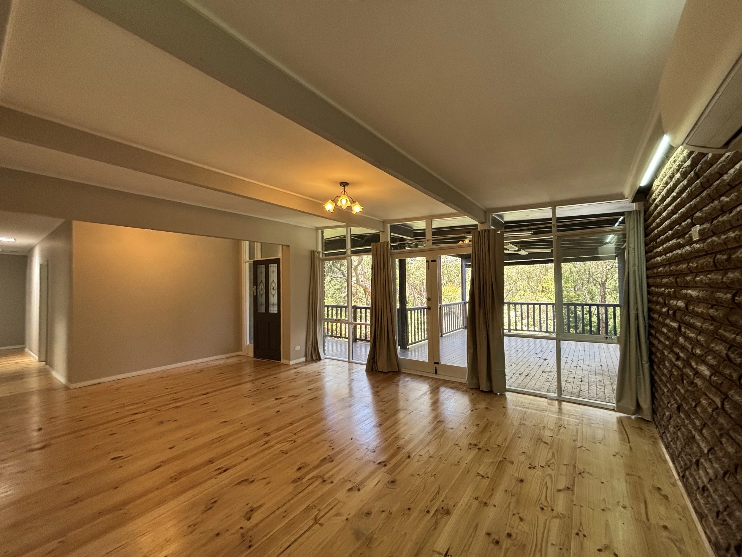 79 Haunted Hills, Newborough - 2.jpeg