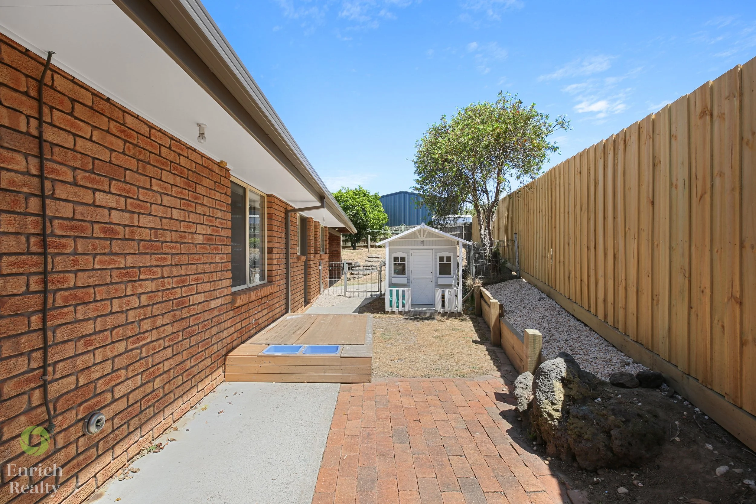 5 Cromie Drive_24_WM.jpg