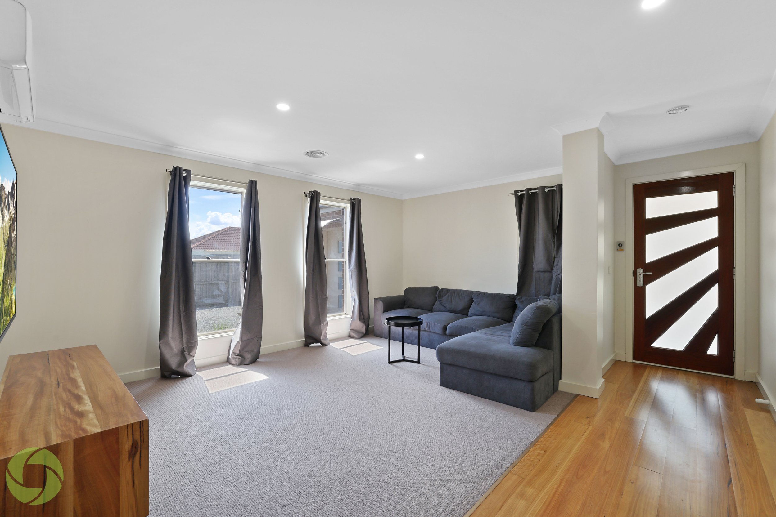 46VincentBoulevard10WM.jpg