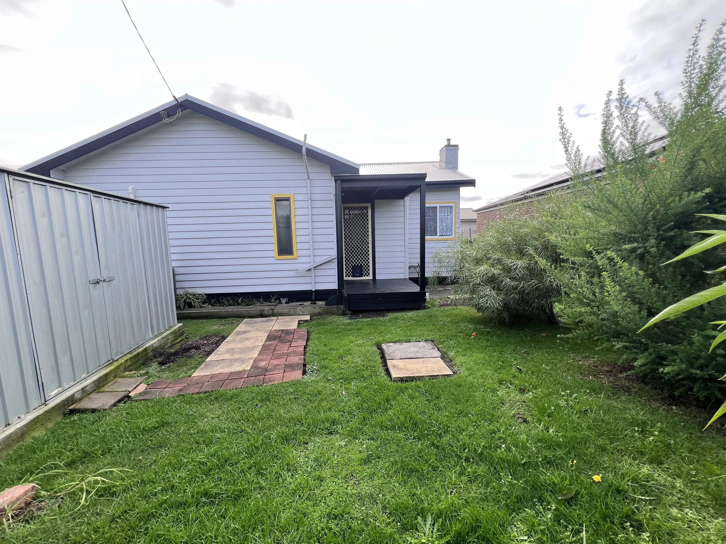 1 Roberts Street, Moe - 9.jpeg