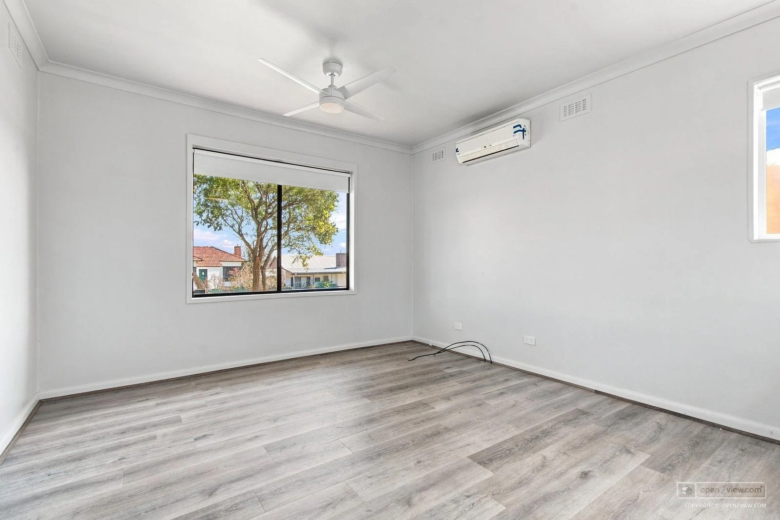9 Baw Baw Street, Moe - 7.jpg