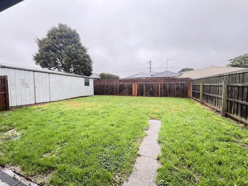 13 Abbott Street, Moe - 13.jpg
