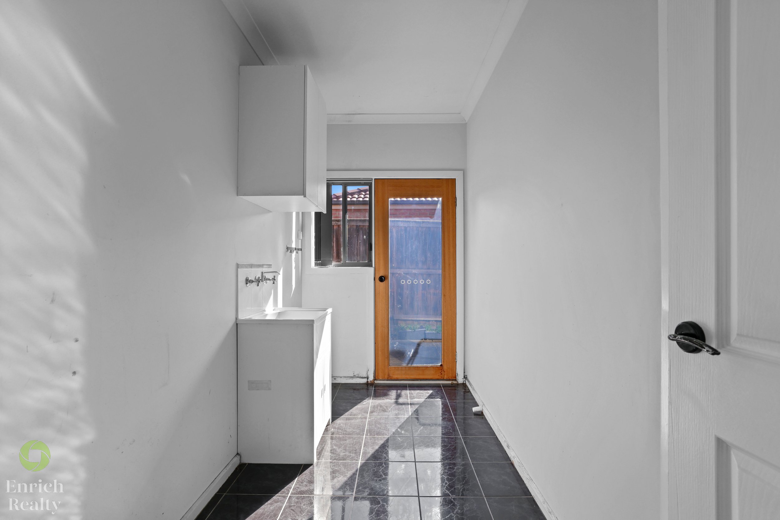 28VincentBoulevard17WM.jpg