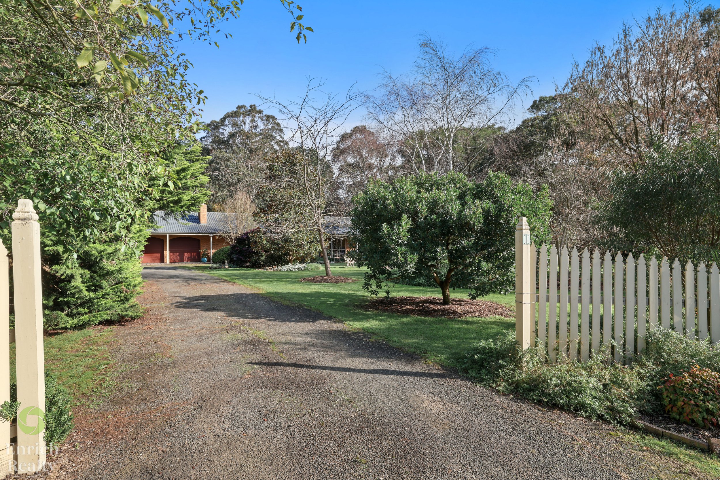 18JoyceCourt31WM.jpg