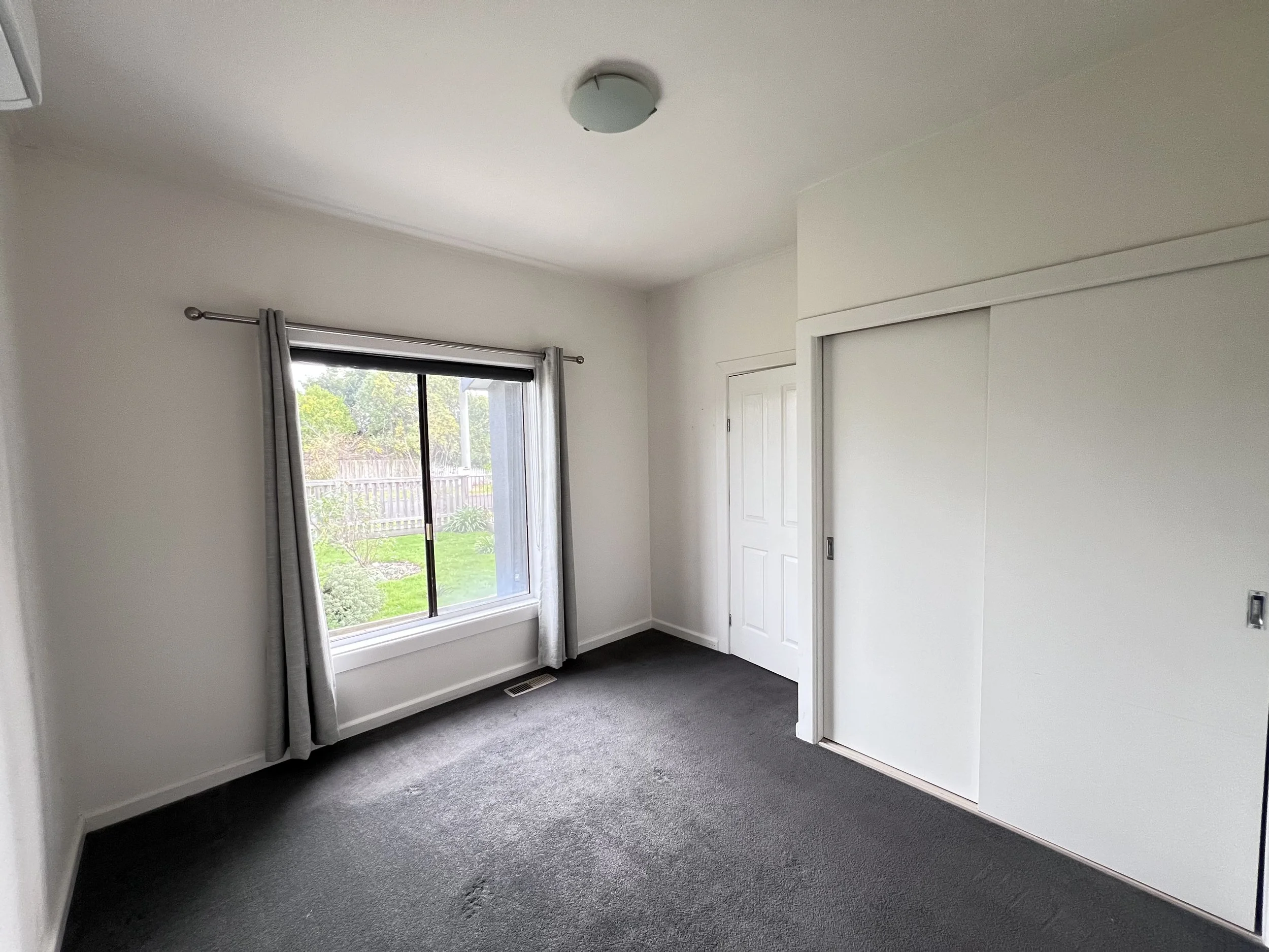 1 Roberts Street, Moe - 5.jpeg