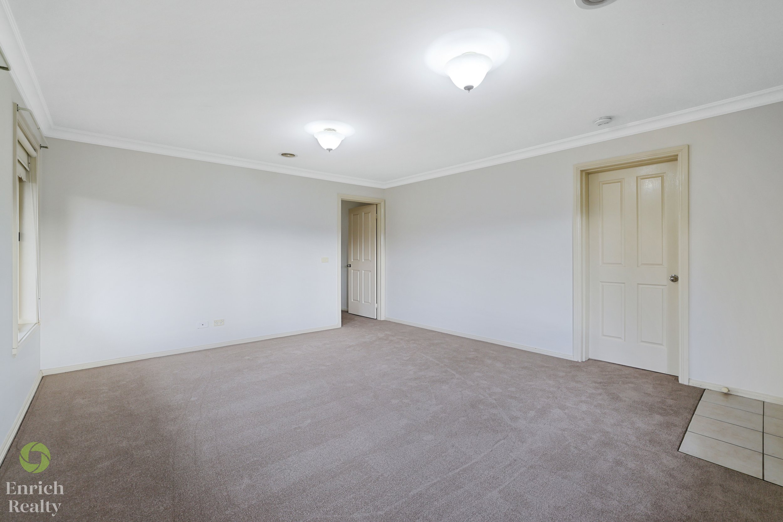 7FergusonPlace17WM.jpg