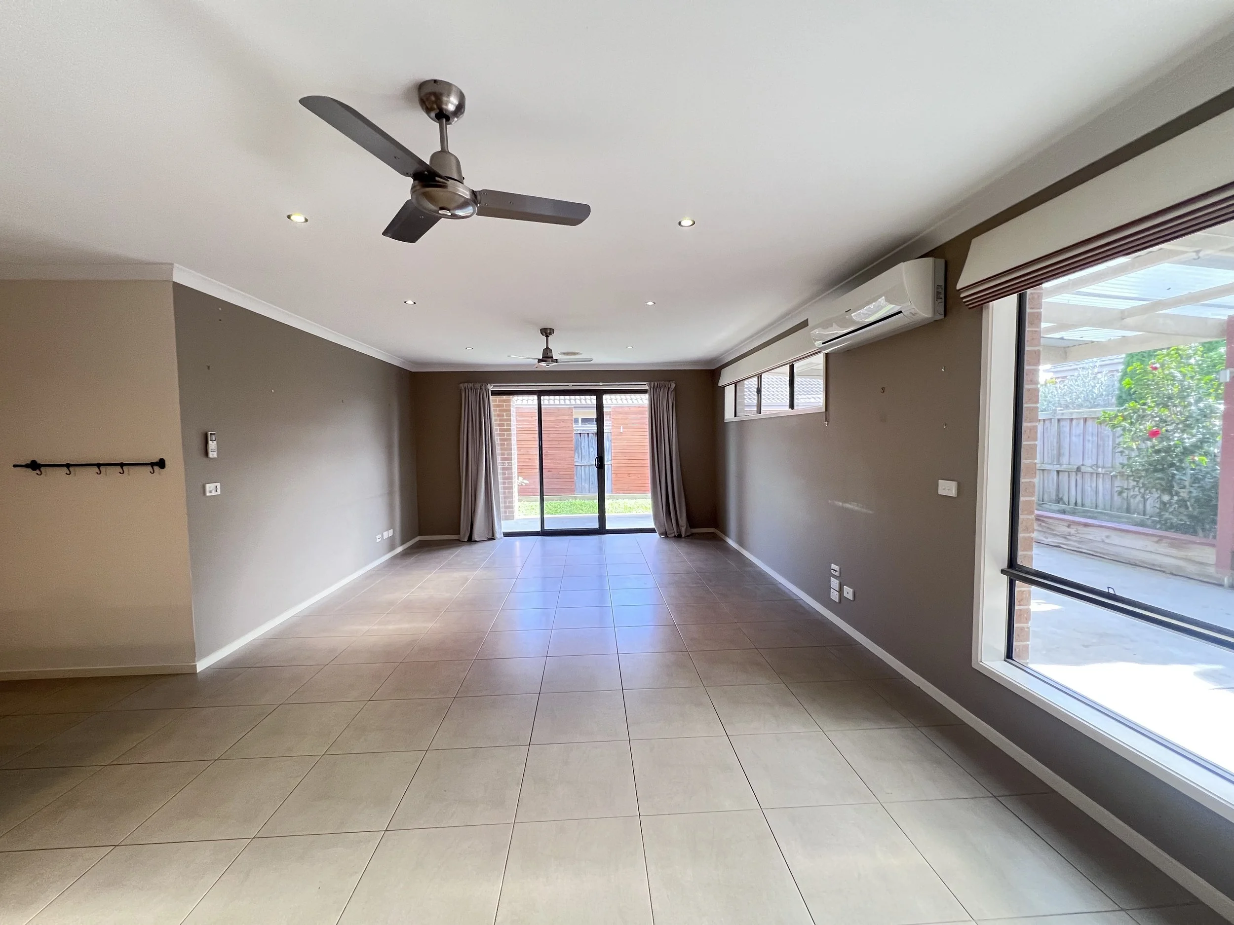 8 Wisteria Drive, Yarragon - 2.jpeg