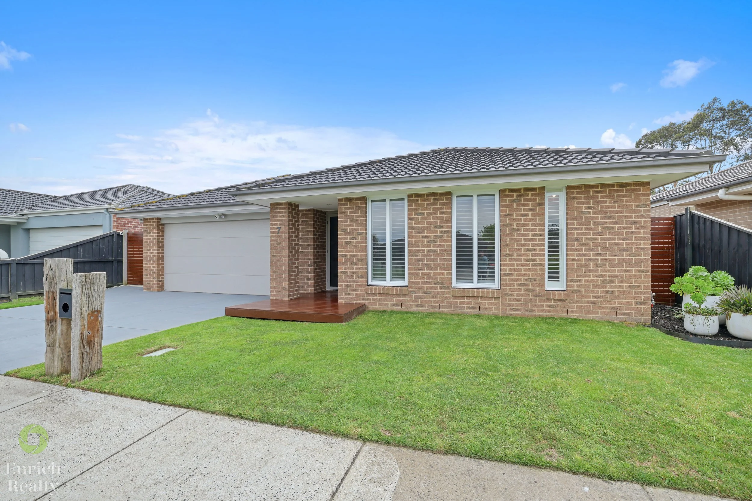7MoorehouseCourt32WM.jpg