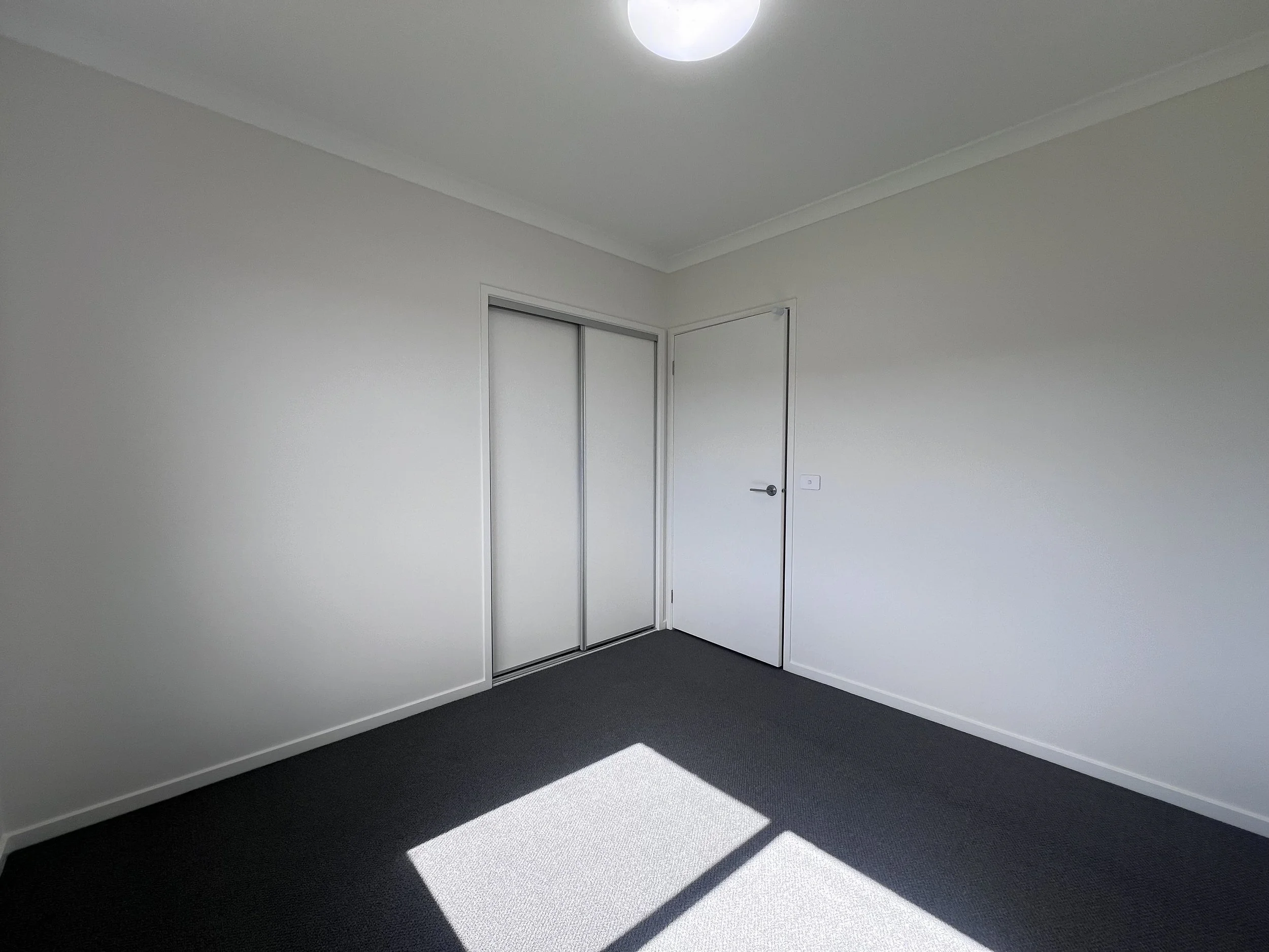 13 Jack Brawn Avenue, Churchill - 8.jpg