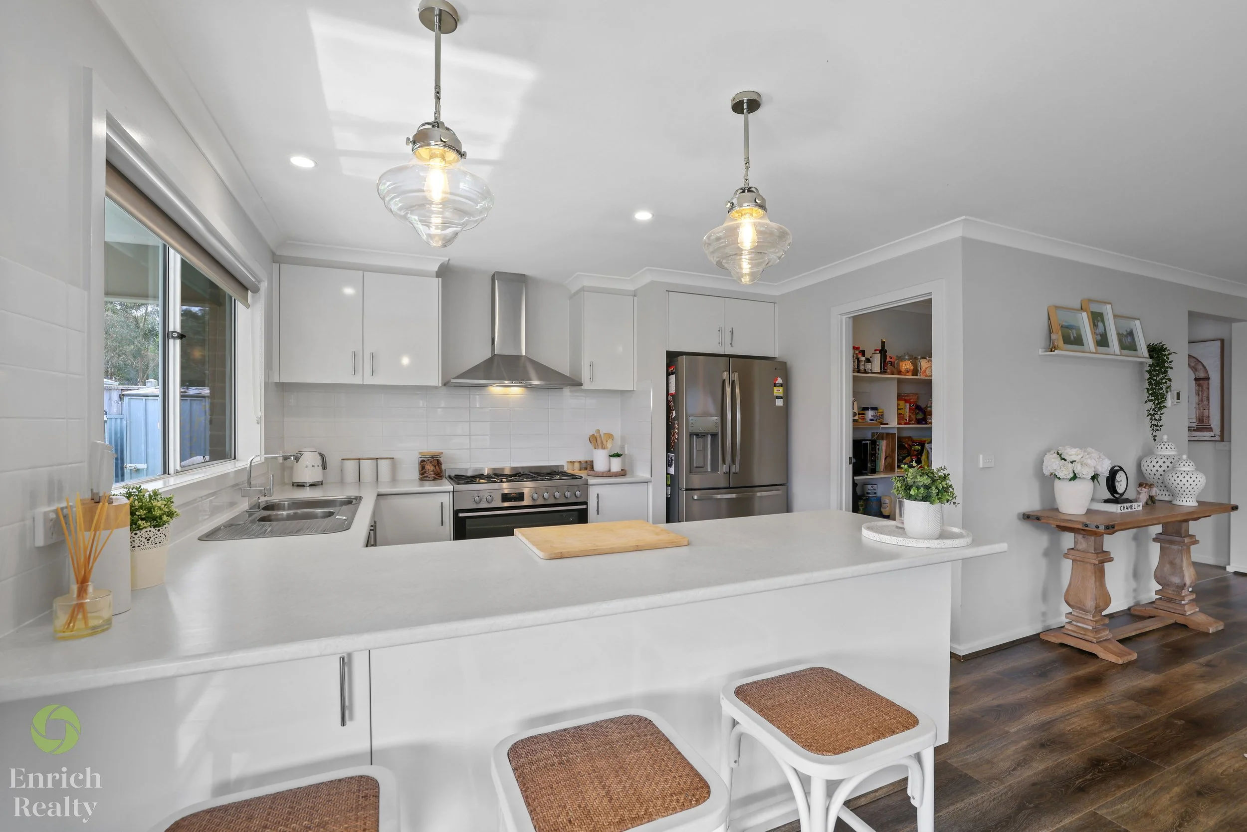 7MoorehouseCourt19WM.jpg