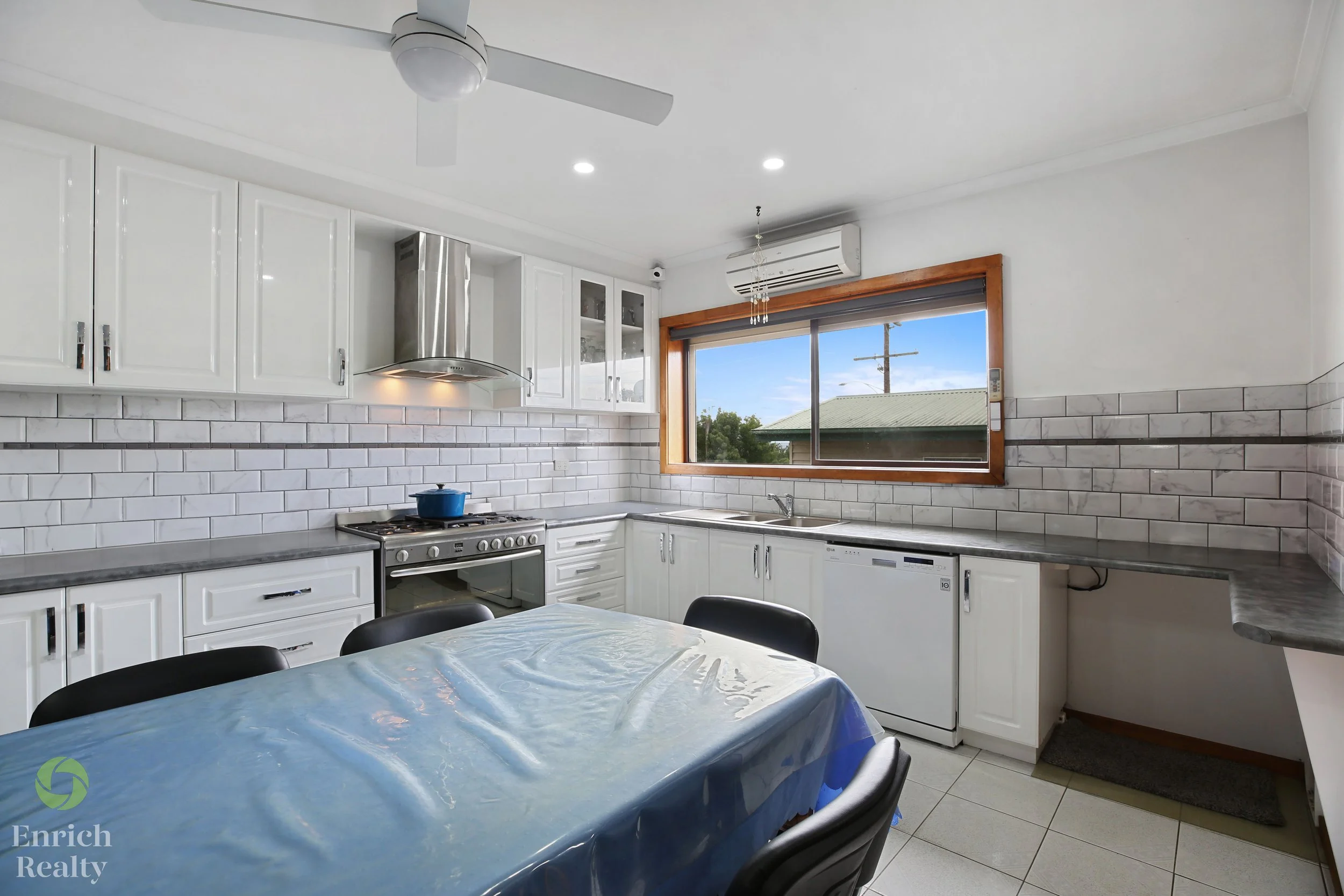 73 Wirraway Street_08_WM.jpg