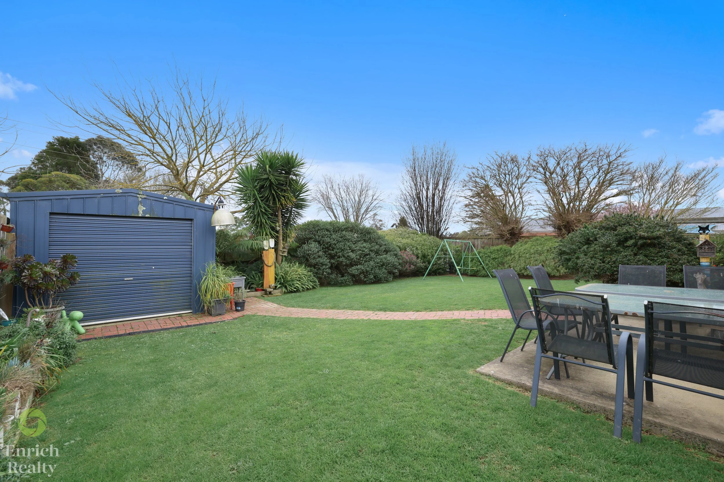 16PoplarClose23WM.jpg