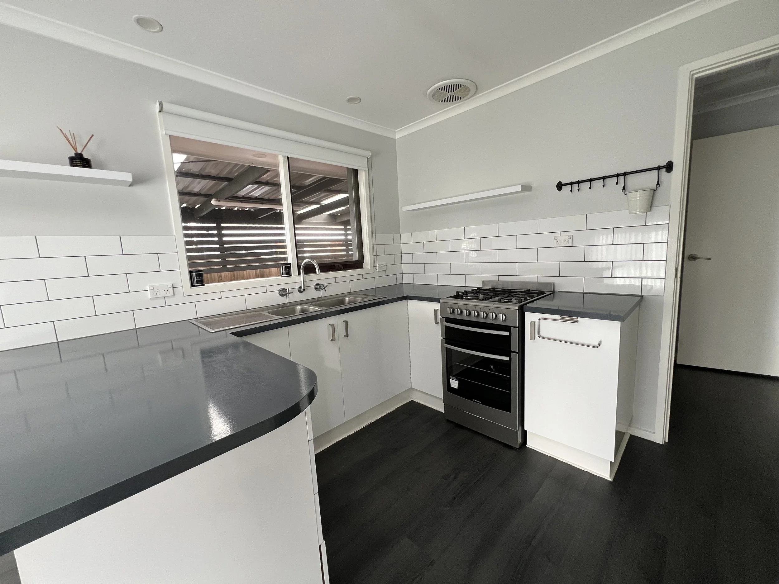 45 Southwell Avenue, Newborough - 3.jpeg