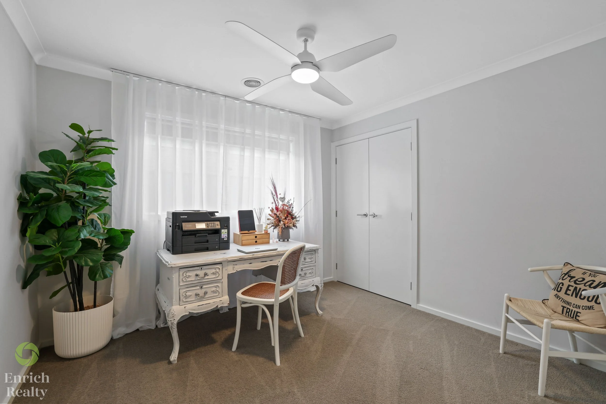 7MoorehouseCourt10WM.jpg