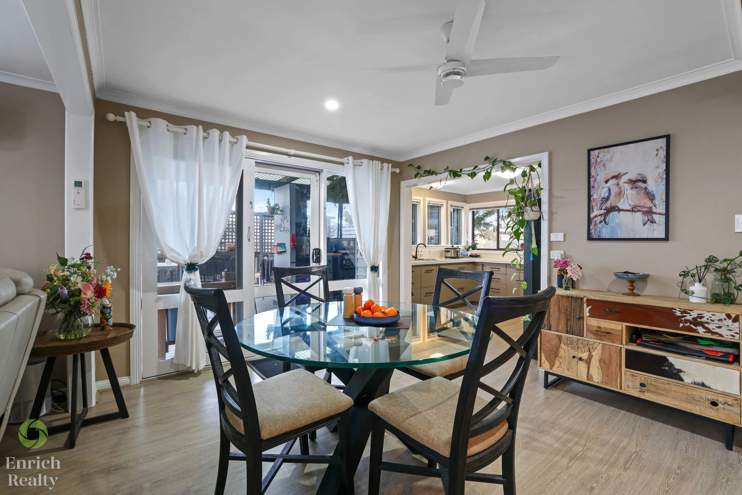 68HennesseyStreet19WM.jpg