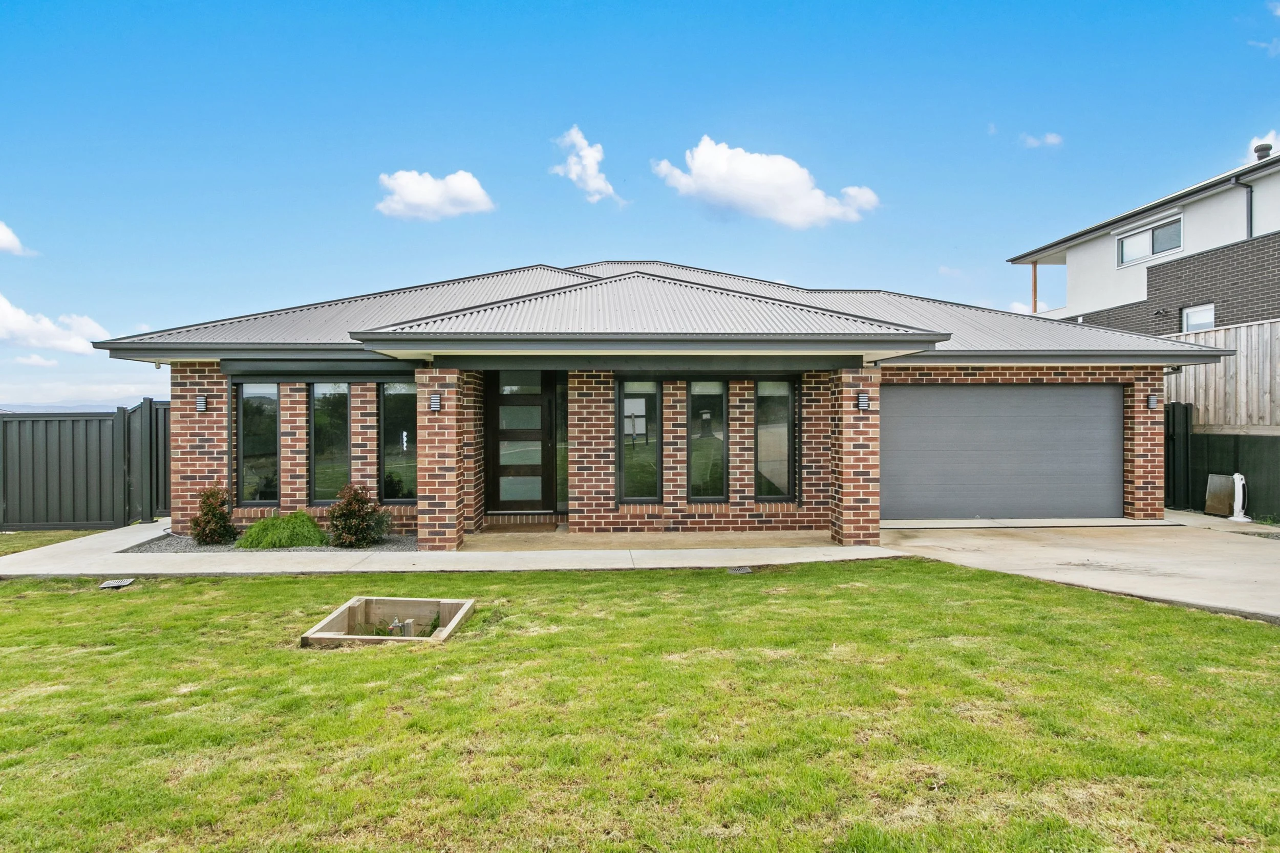 house for lease newborough