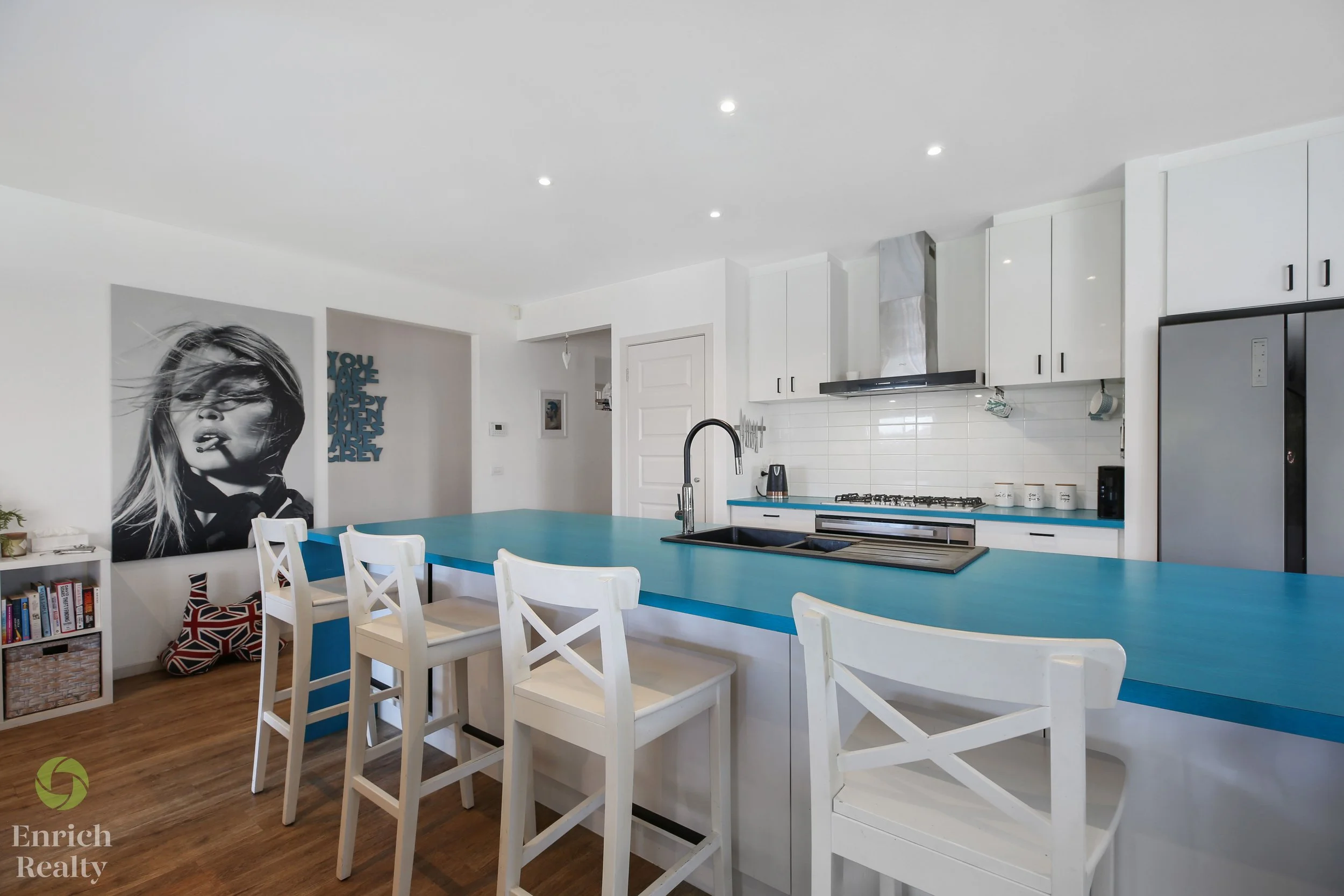 10 Donegal Avenue_WM_15.jpg