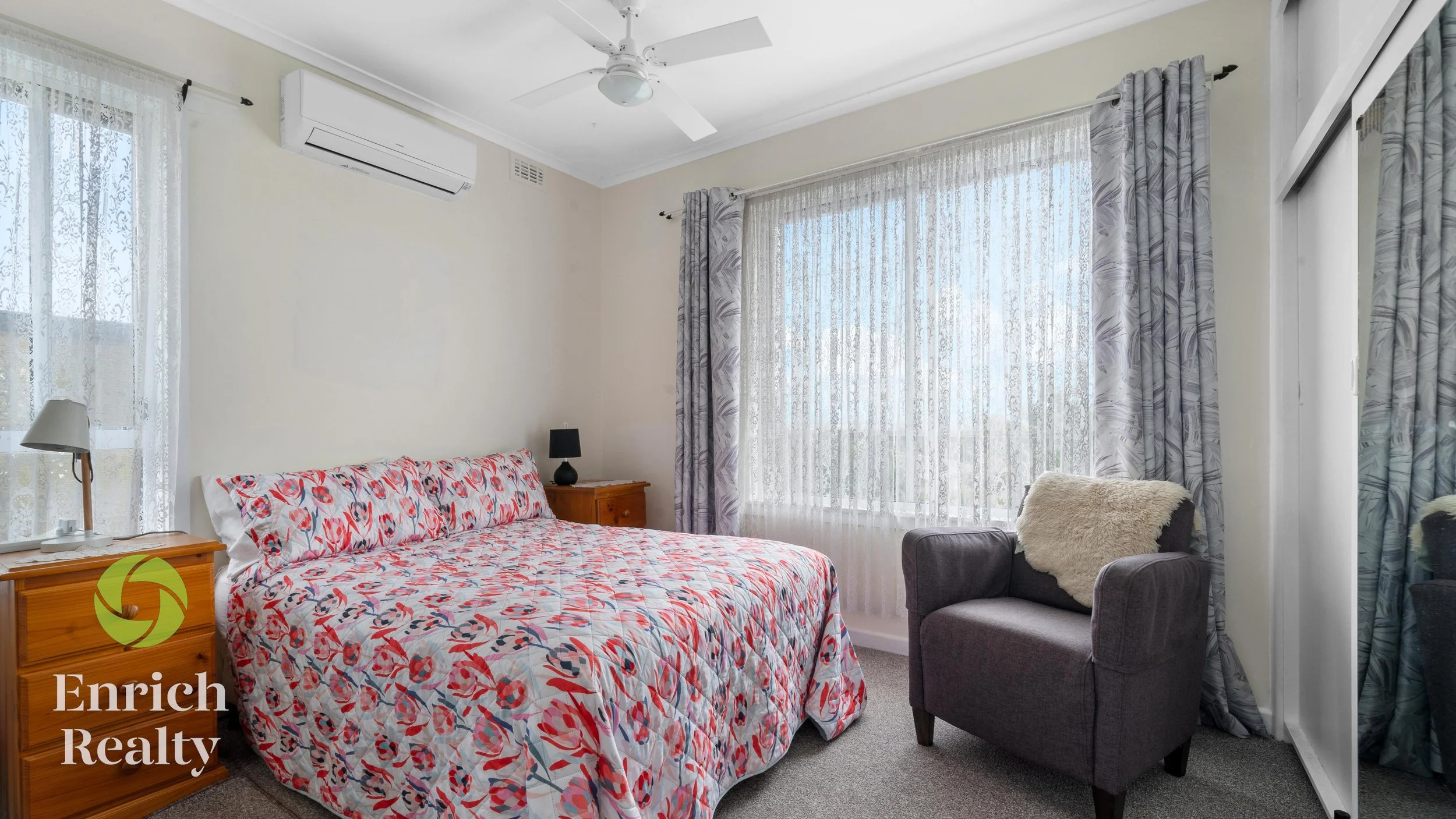39MargaretStreetMoe-WEB-08.jpg