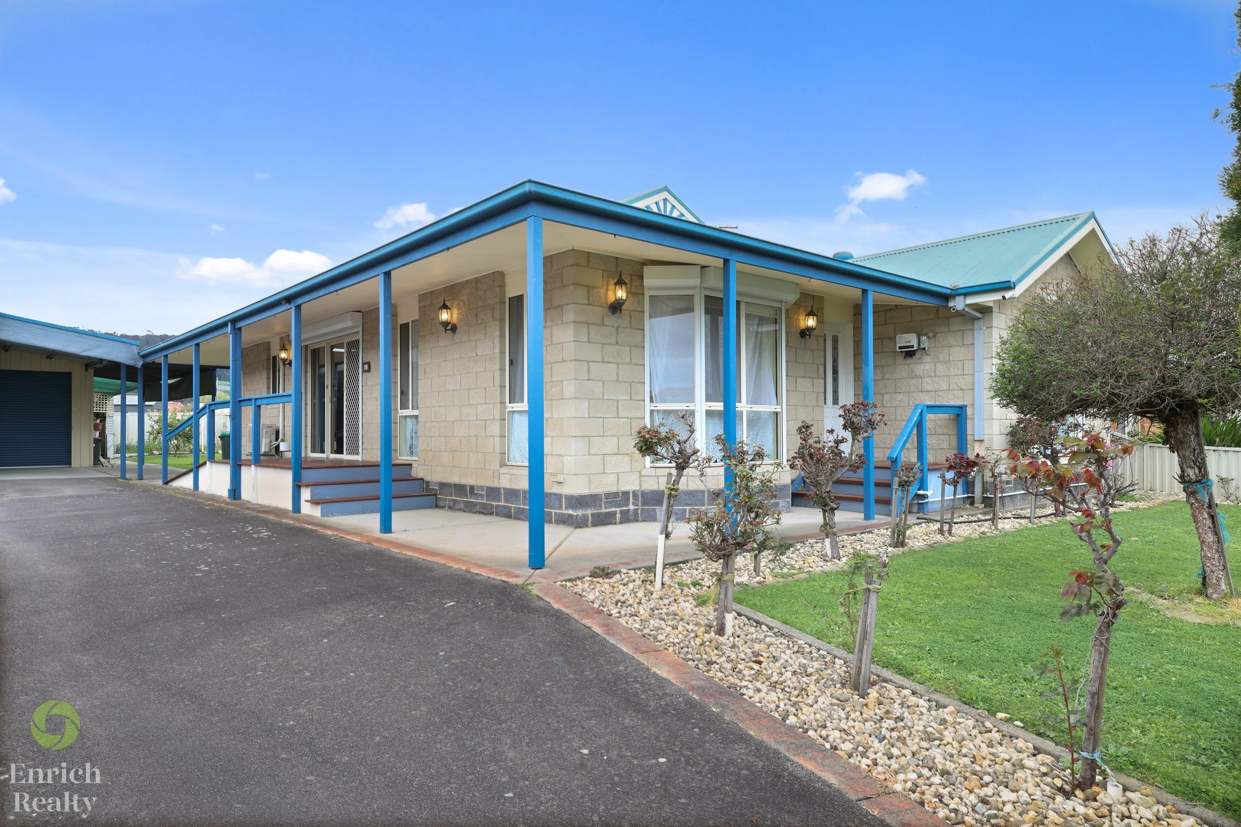 4FergusonPlace28WM.jpg