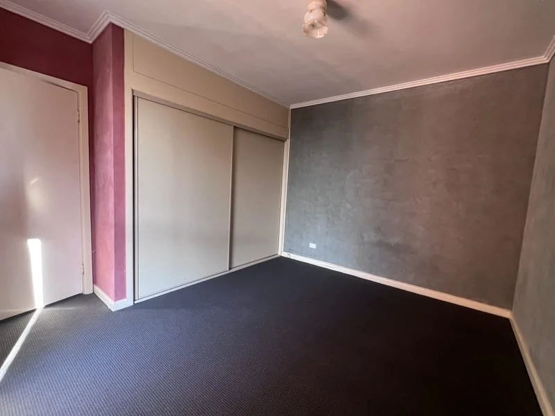 24 Bayley St, Moe - 6.jpg