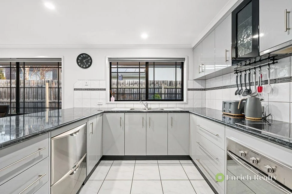 12 Grammar Drive, Traralgon-18.jpg