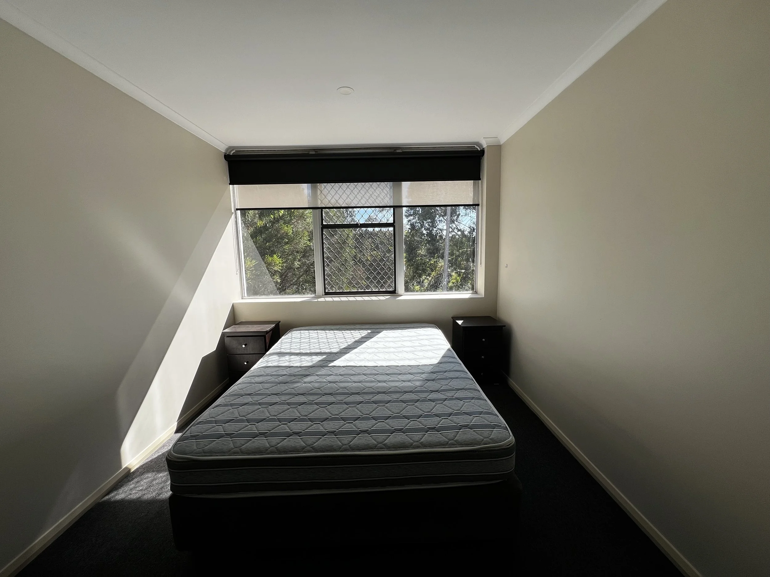 22_1 Ollerton Avenue, Newborough - 5.jpeg