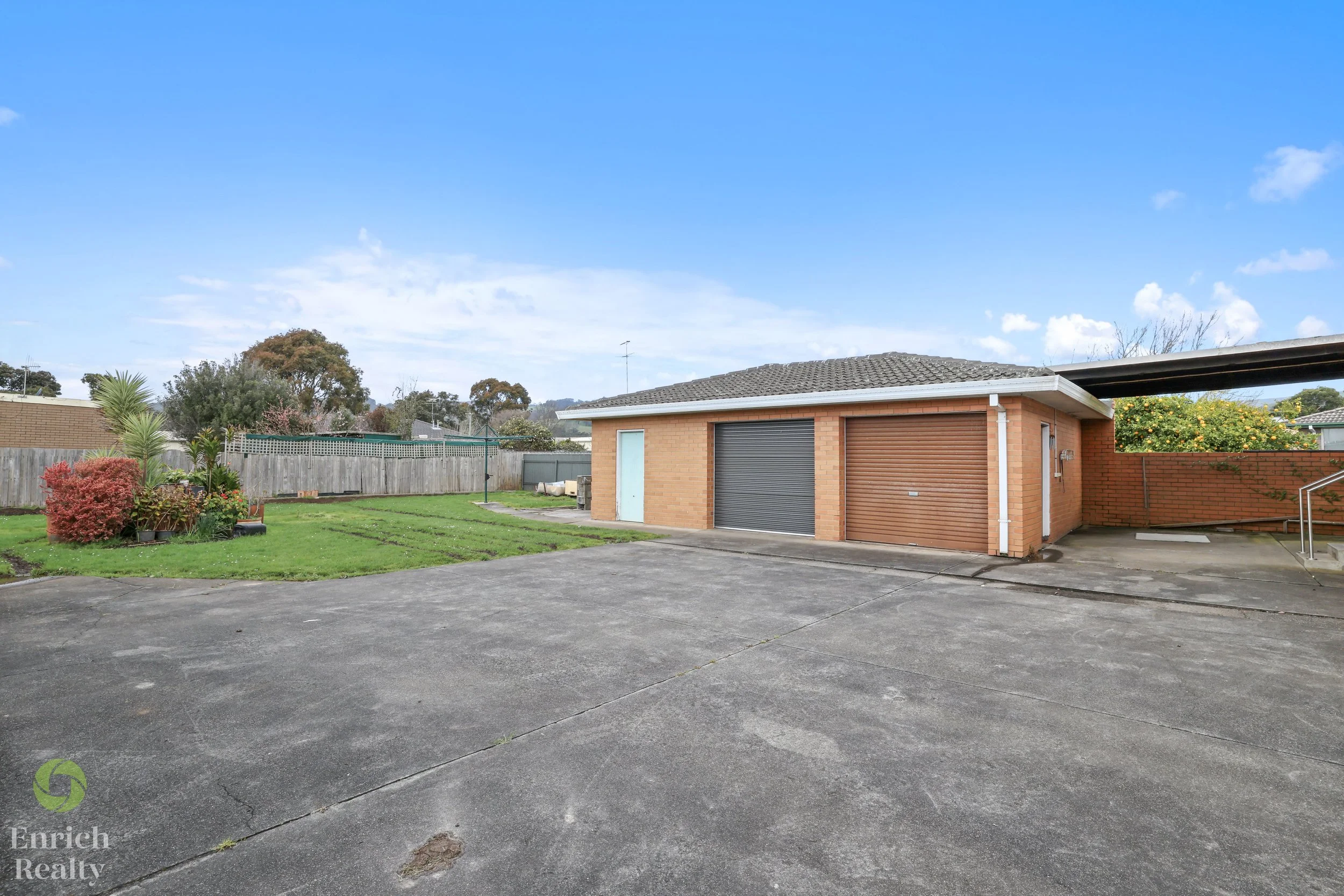 16SummerleaStreet25WM.jpg