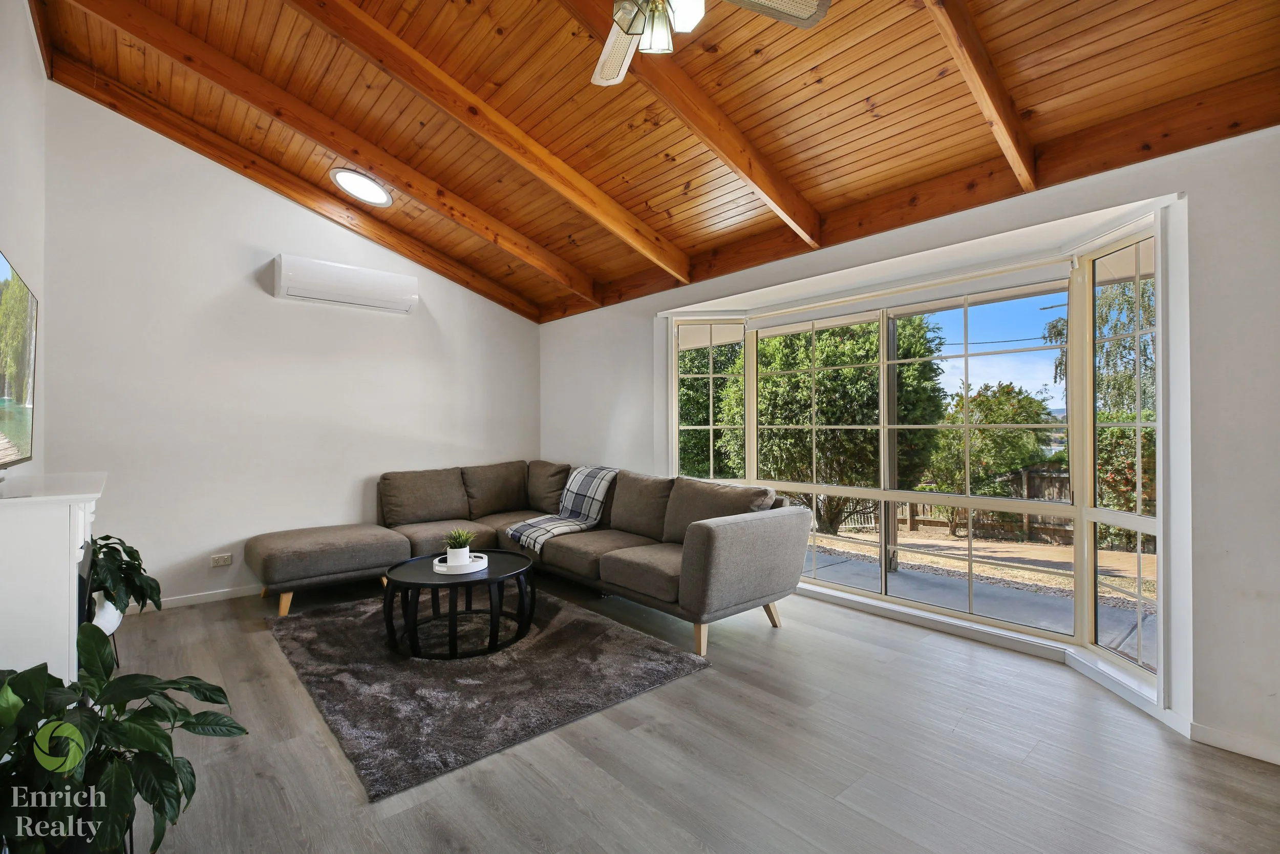 5 Cromie Drive_09_WM.jpg