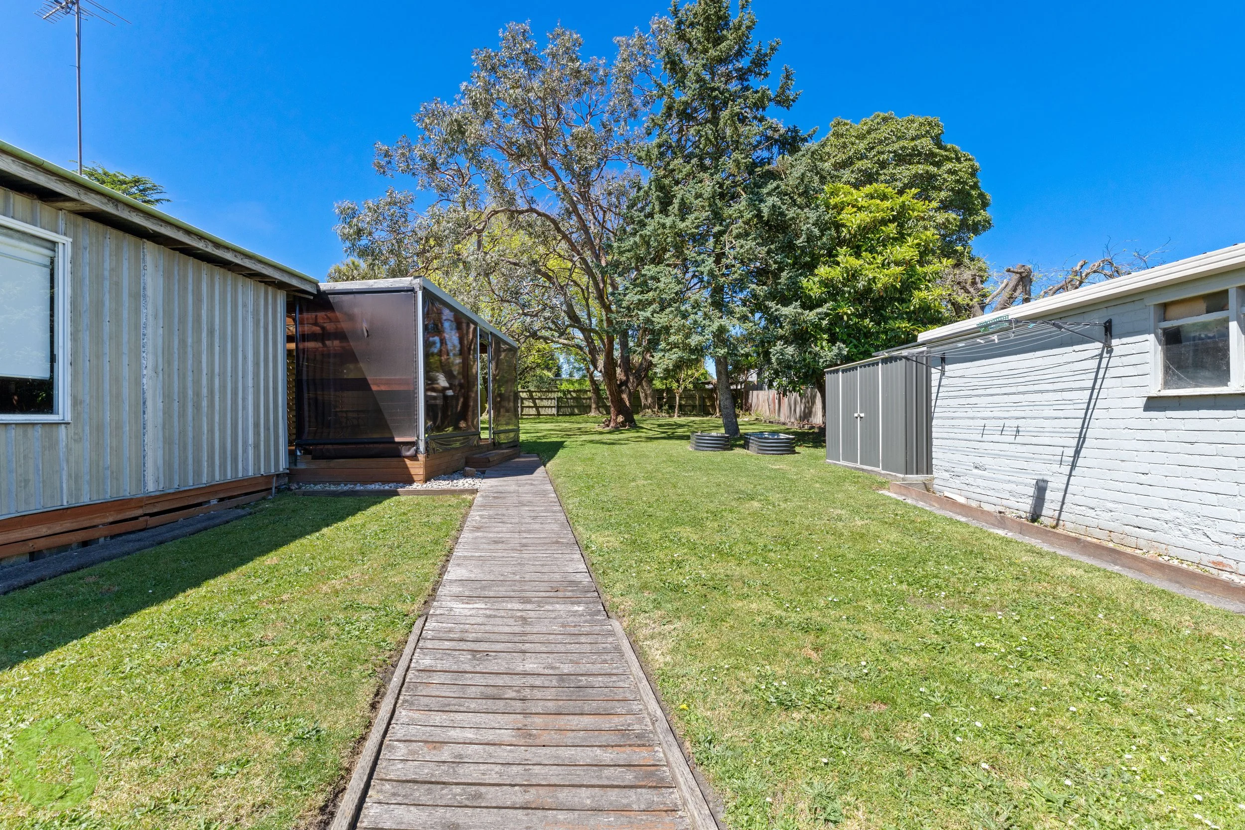 70ChamberlainRoad22WM.jpg