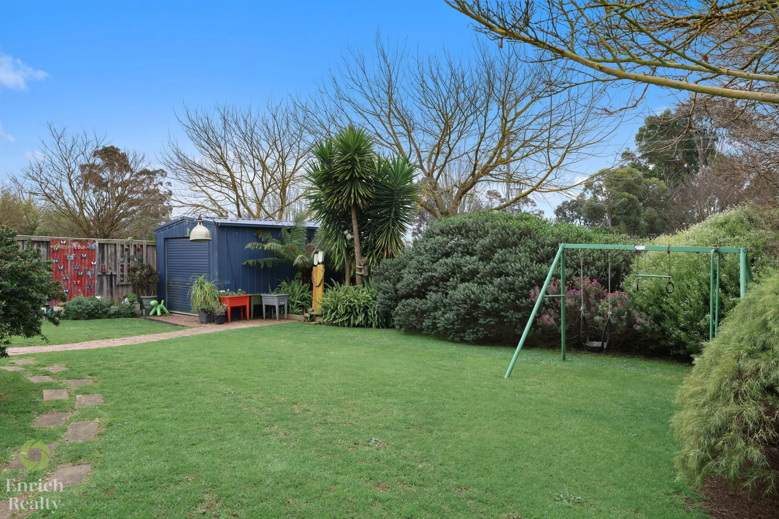 16PoplarClose27WM.jpg