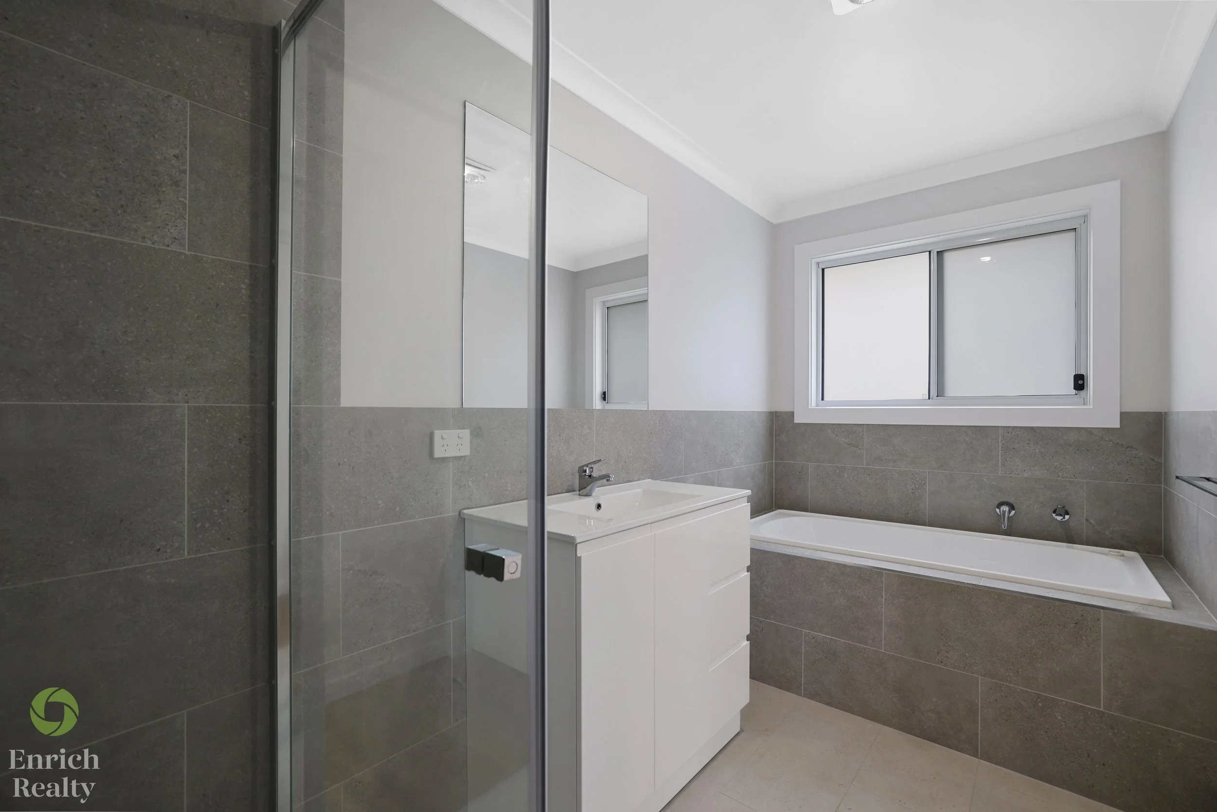 35LeithStreet22WM.jpg