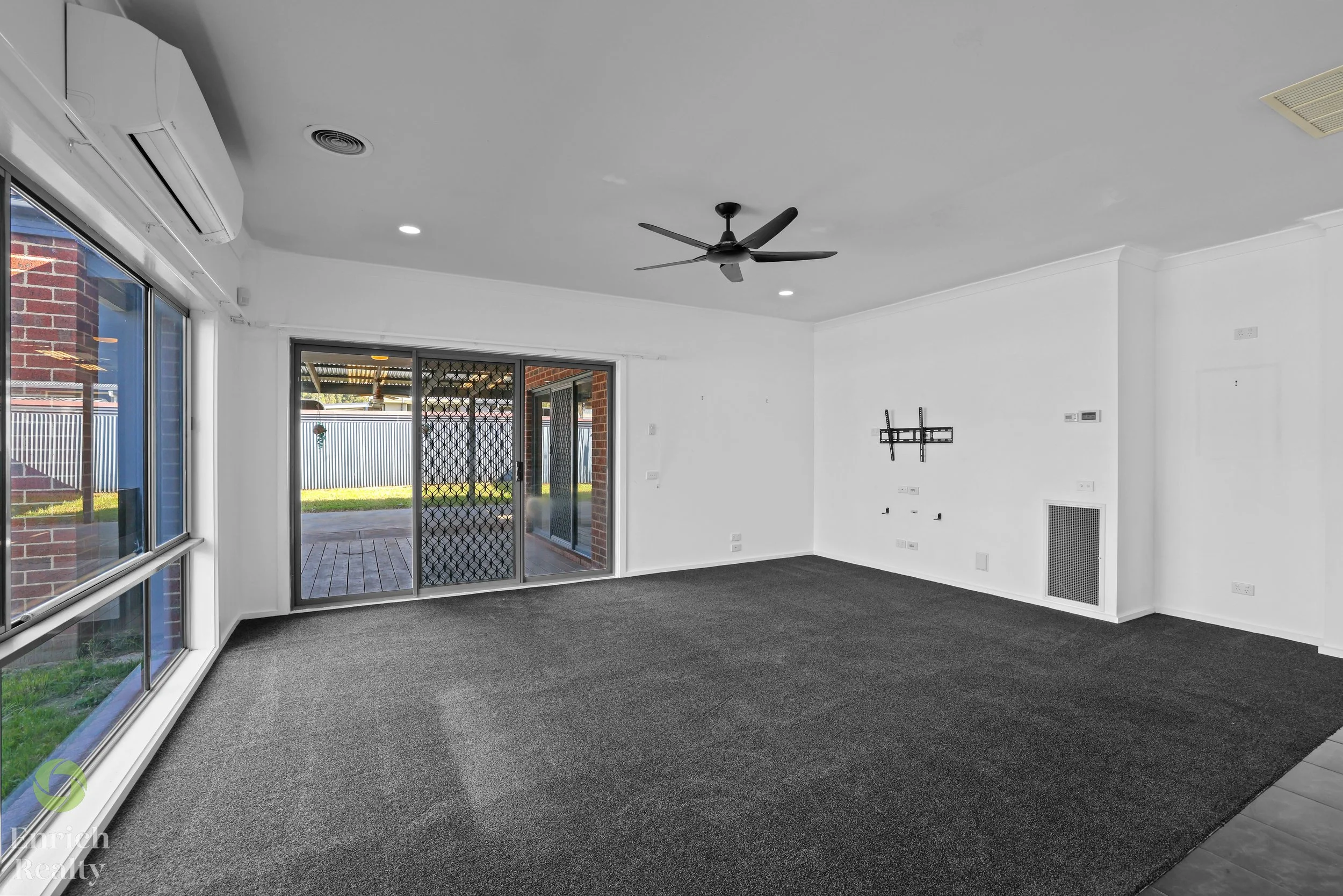 28VincentBoulevard27WM.jpg