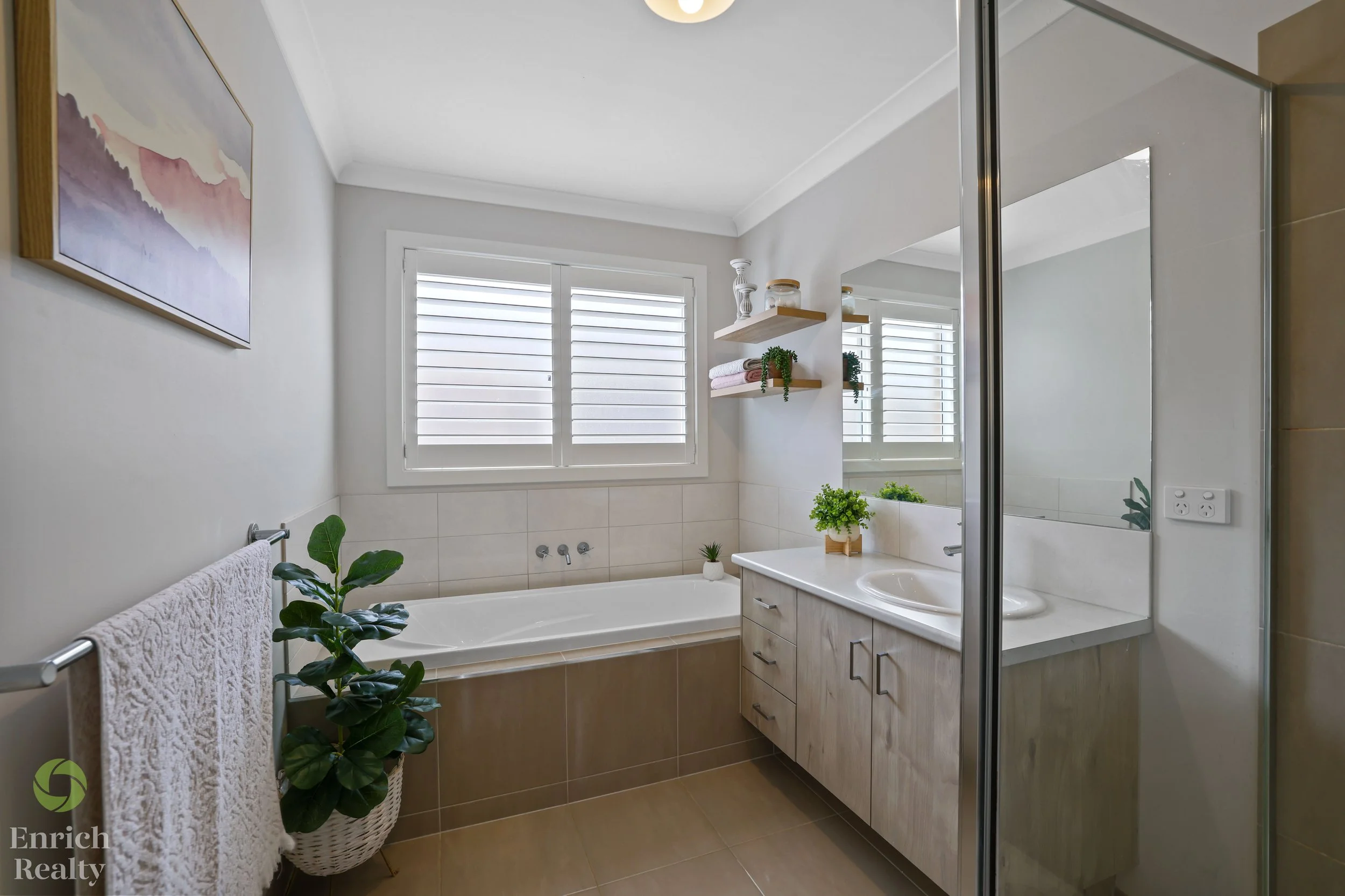 7MoorehouseCourt25WM.jpg