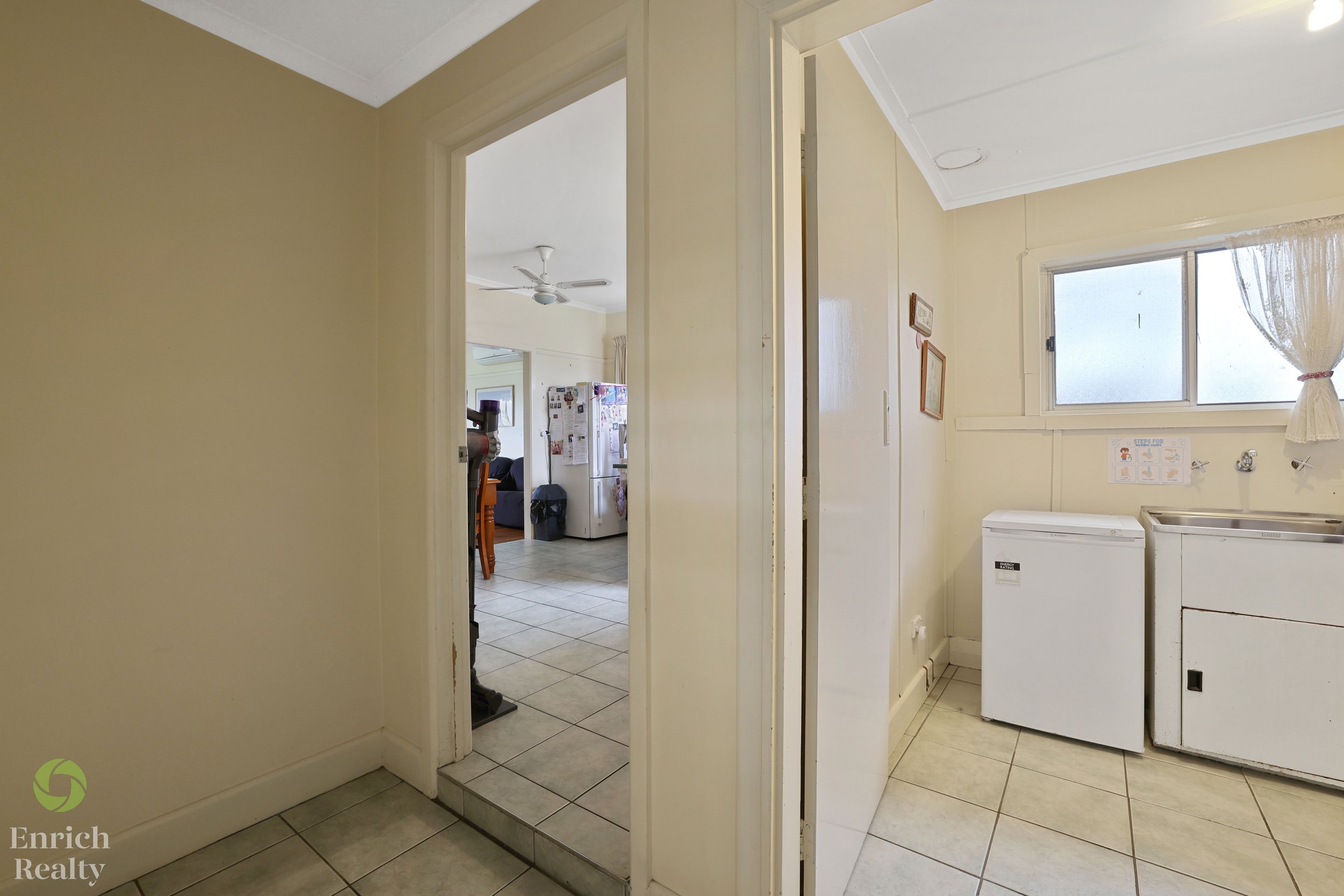 23NewarkAvenue28WM.jpg