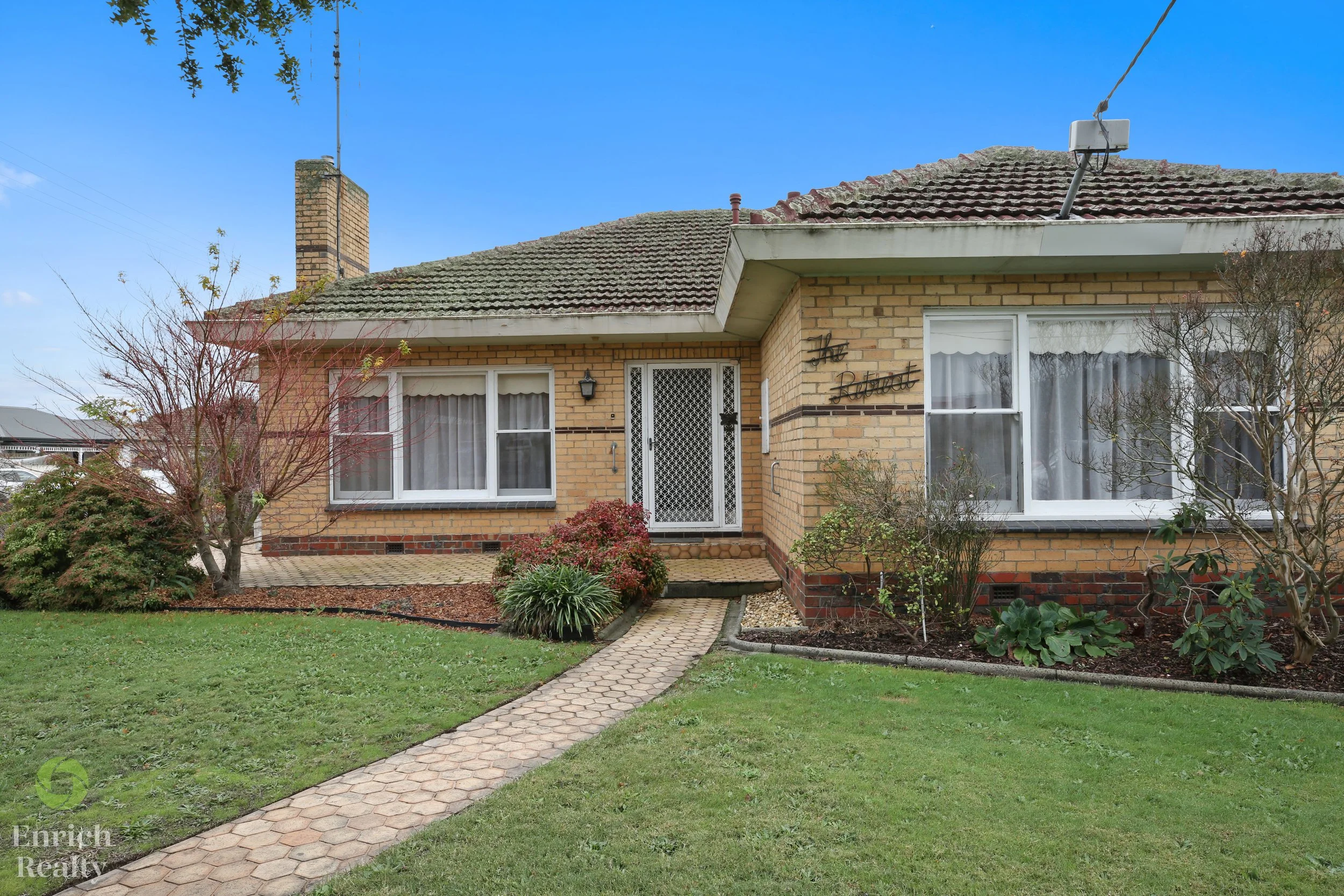 18KitchenerStreet23WM.jpg