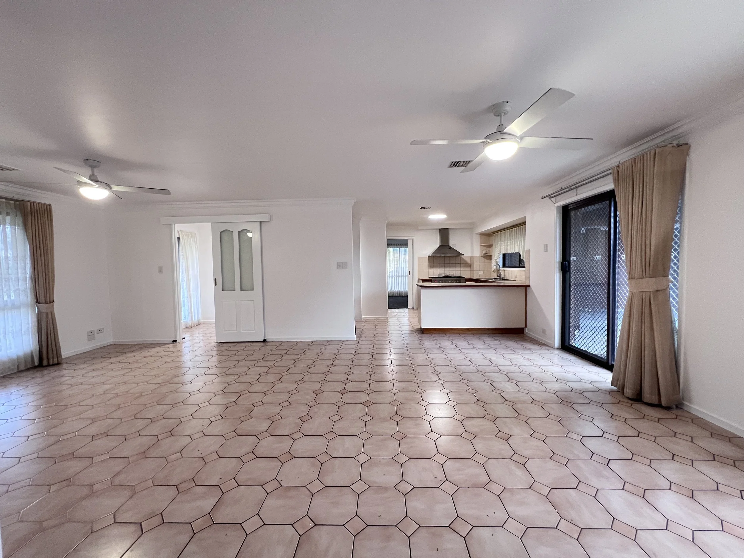 7 Nindoo Drive, Morwell - 6.jpeg